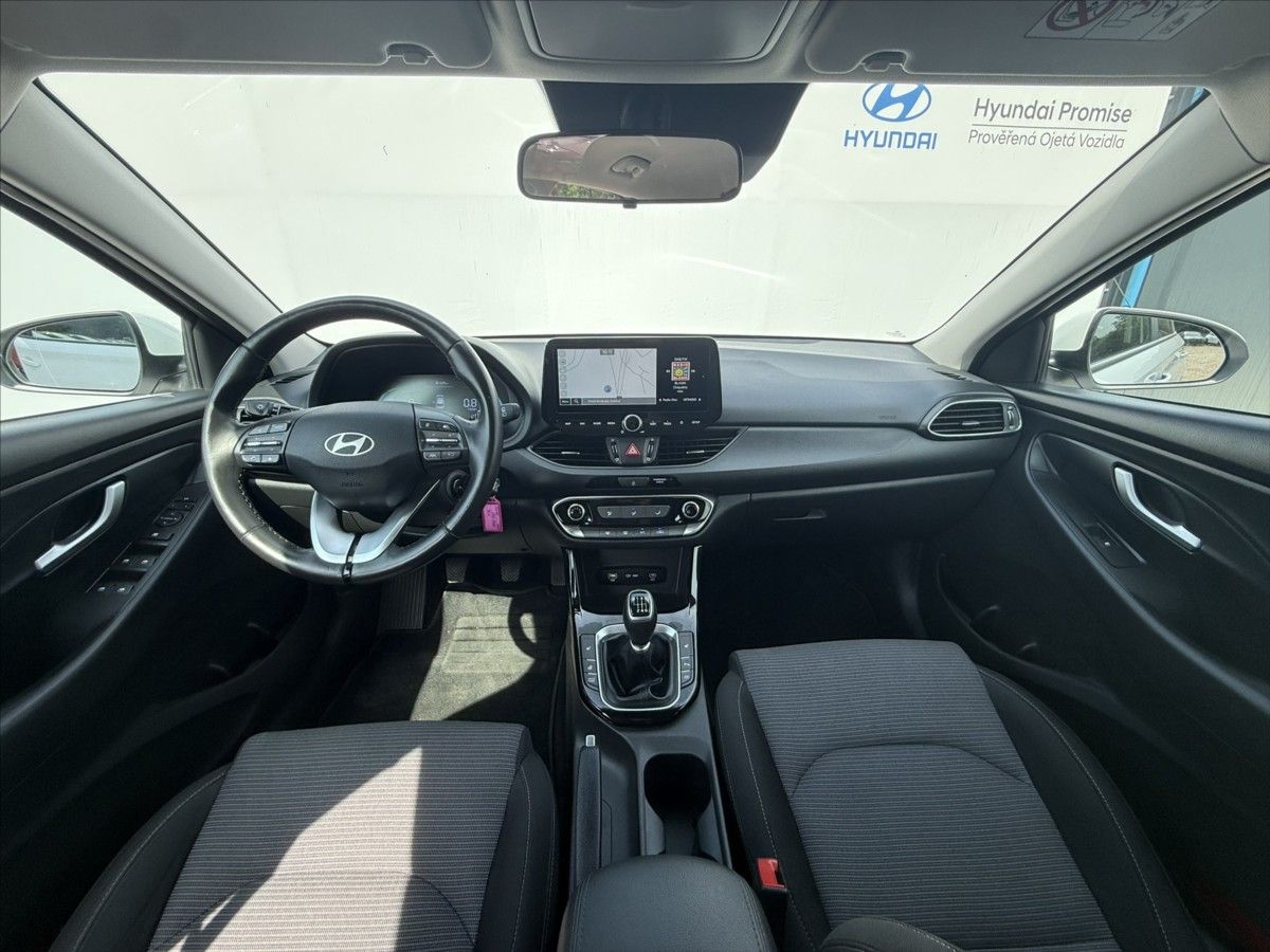 Hyundai i30, 1,5 T-GDI 103kW Family - fotka 5