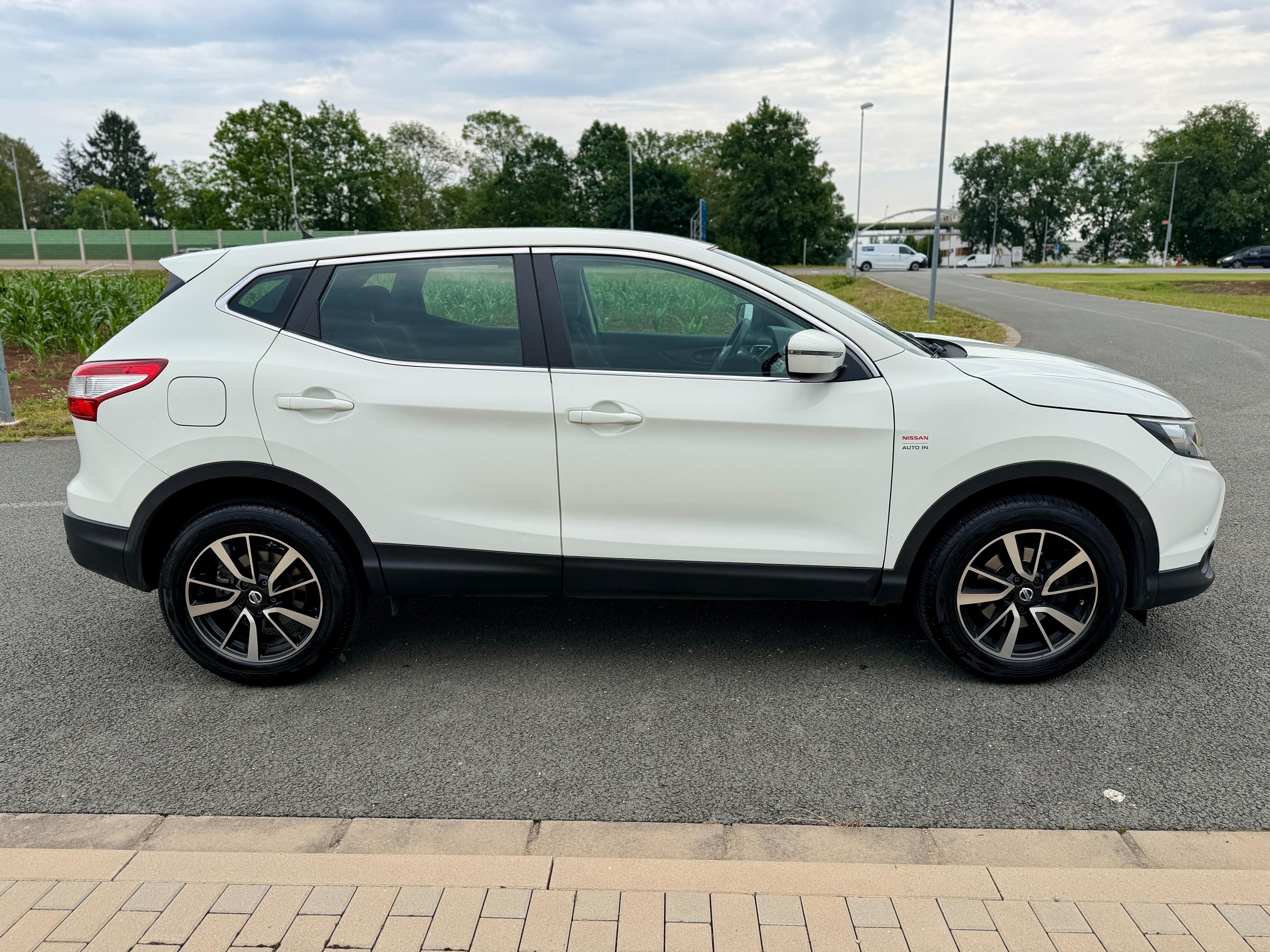 Nissan Qashqai, 1.2 DIG-T ČR ROZVODY SERVISKA - fotka 6