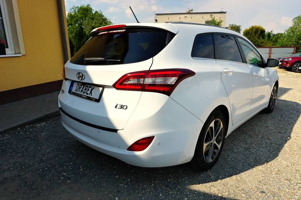 Hyundai i30, CZECH GO! 1,6 GDI 99 kW - fotka 4
