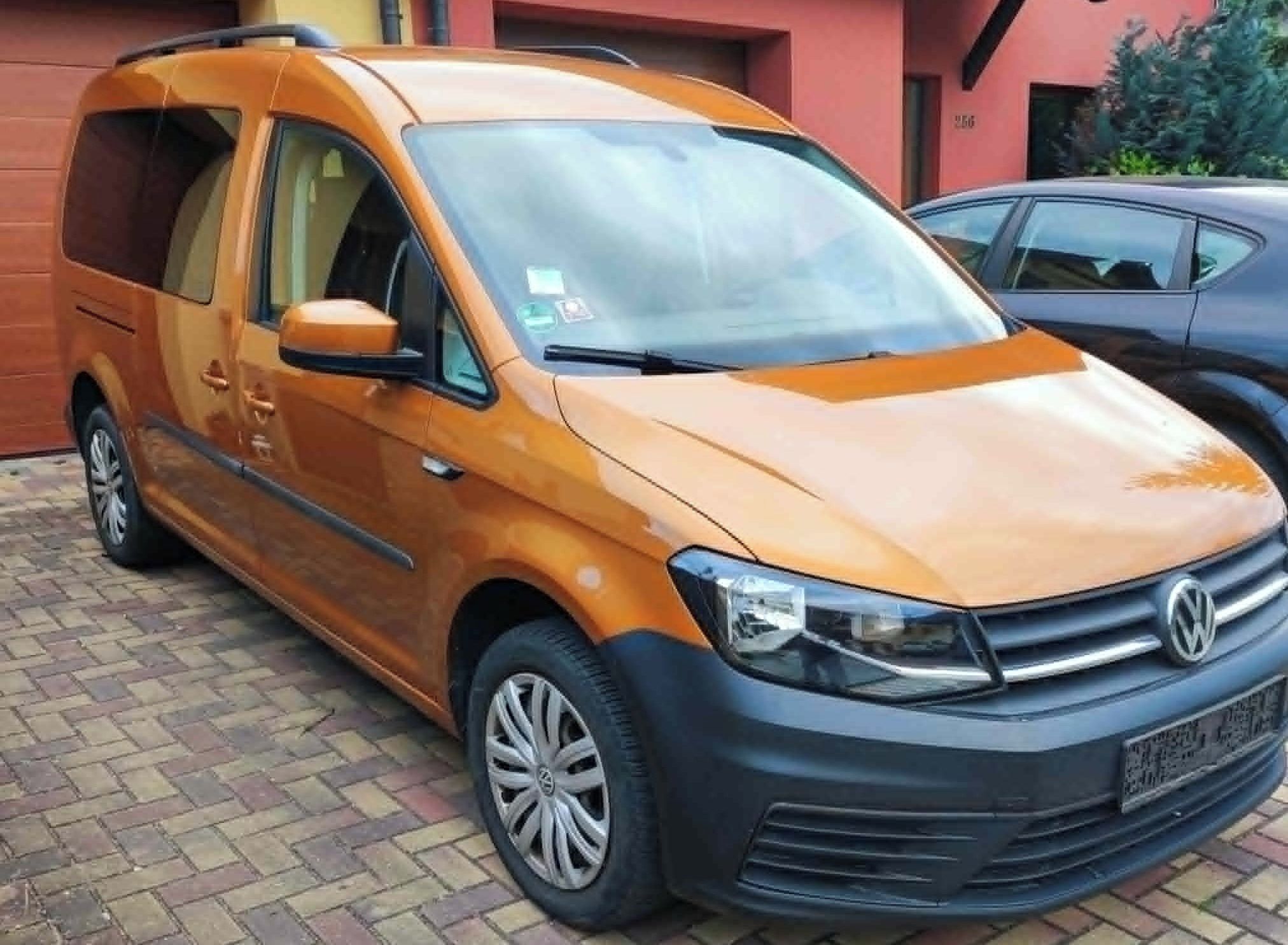 Volkswagen Caddy, MAXI 1.4TSI 92KW 7-MÍST TOP - fotka 4