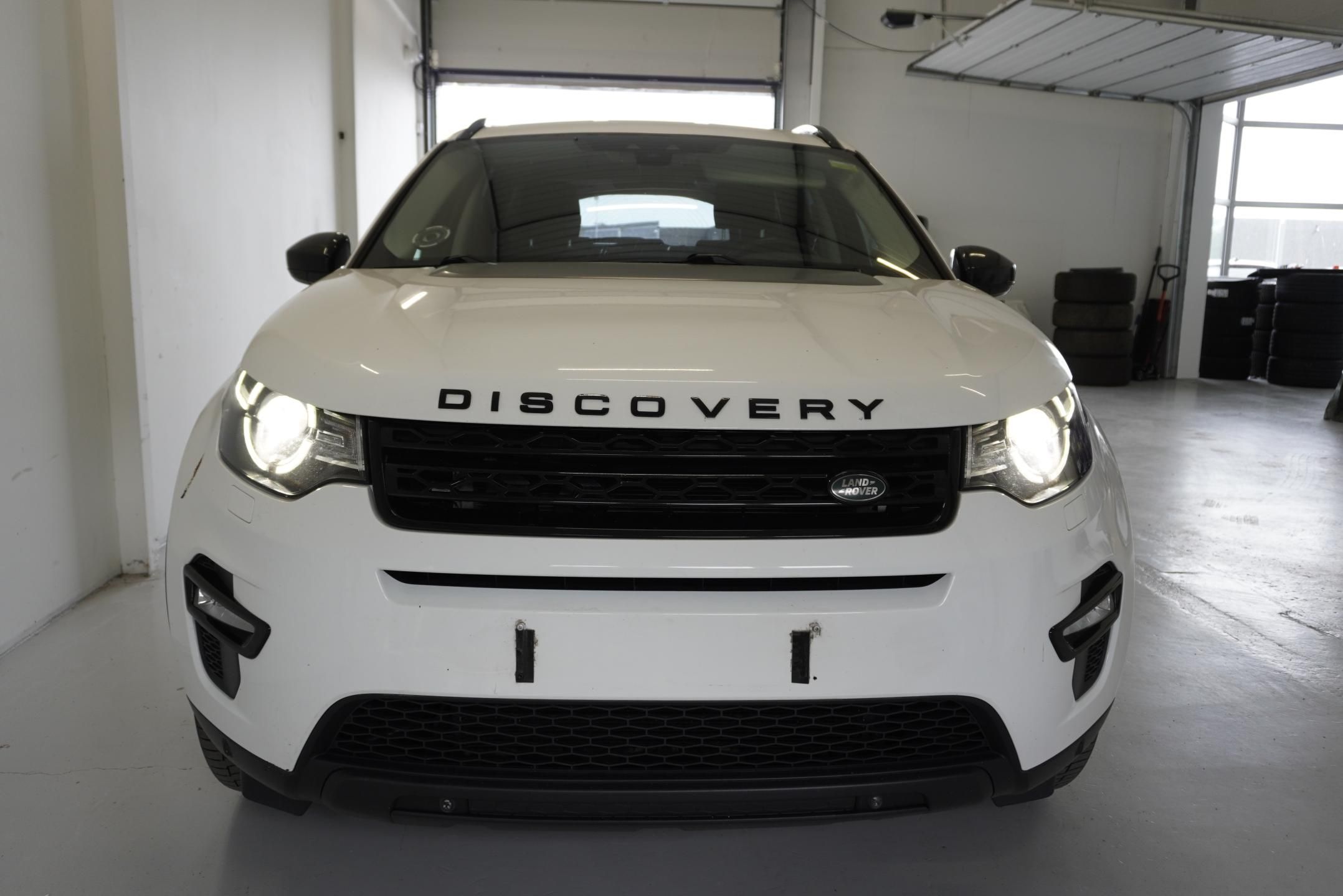 Land Rover Discovery Sport, 2.0D 110kW,TAŽNÉ,140 000KM! - fotka 2