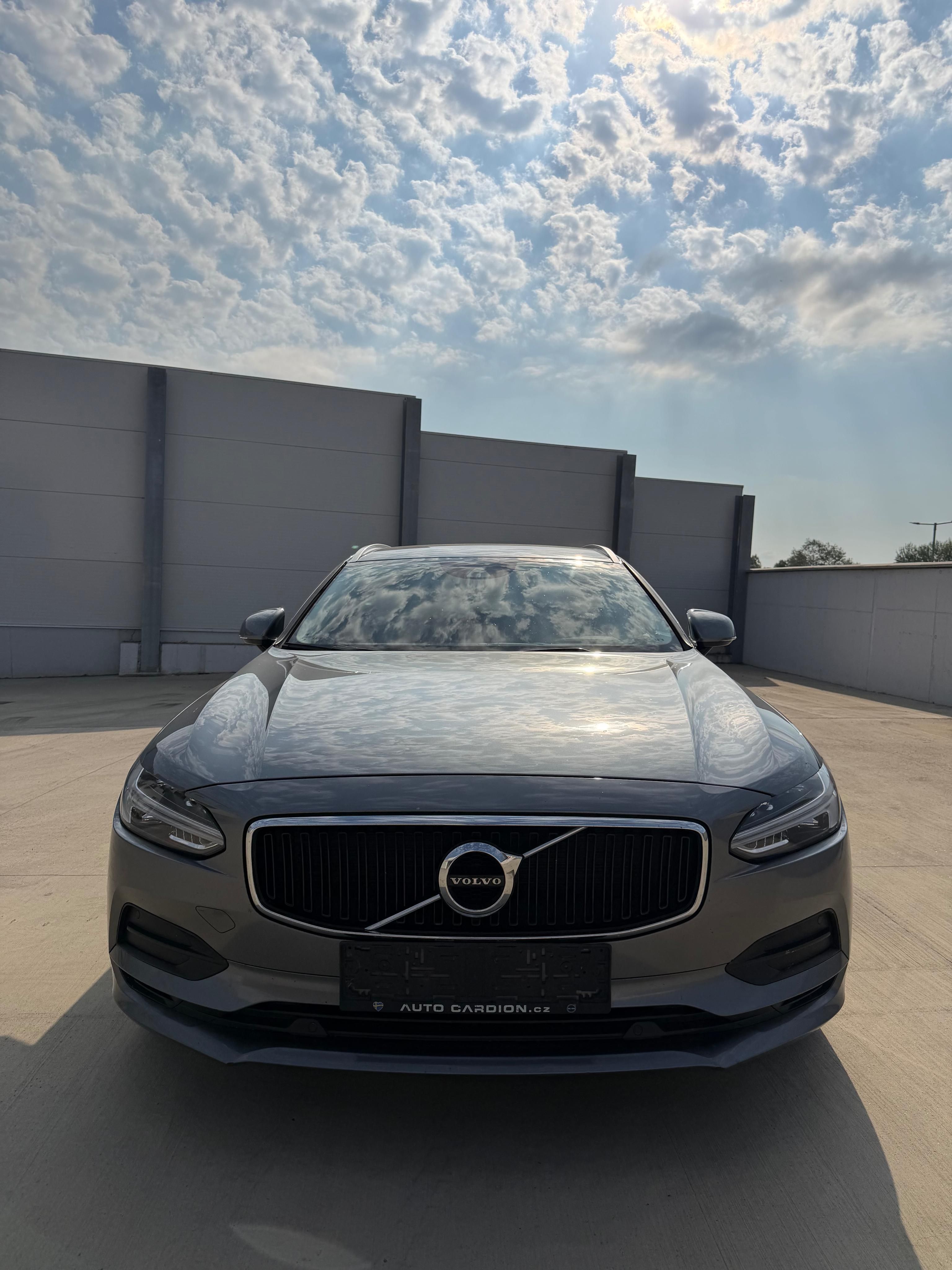 Volvo V90, v90 D5 AWD velký servis - fotka 3