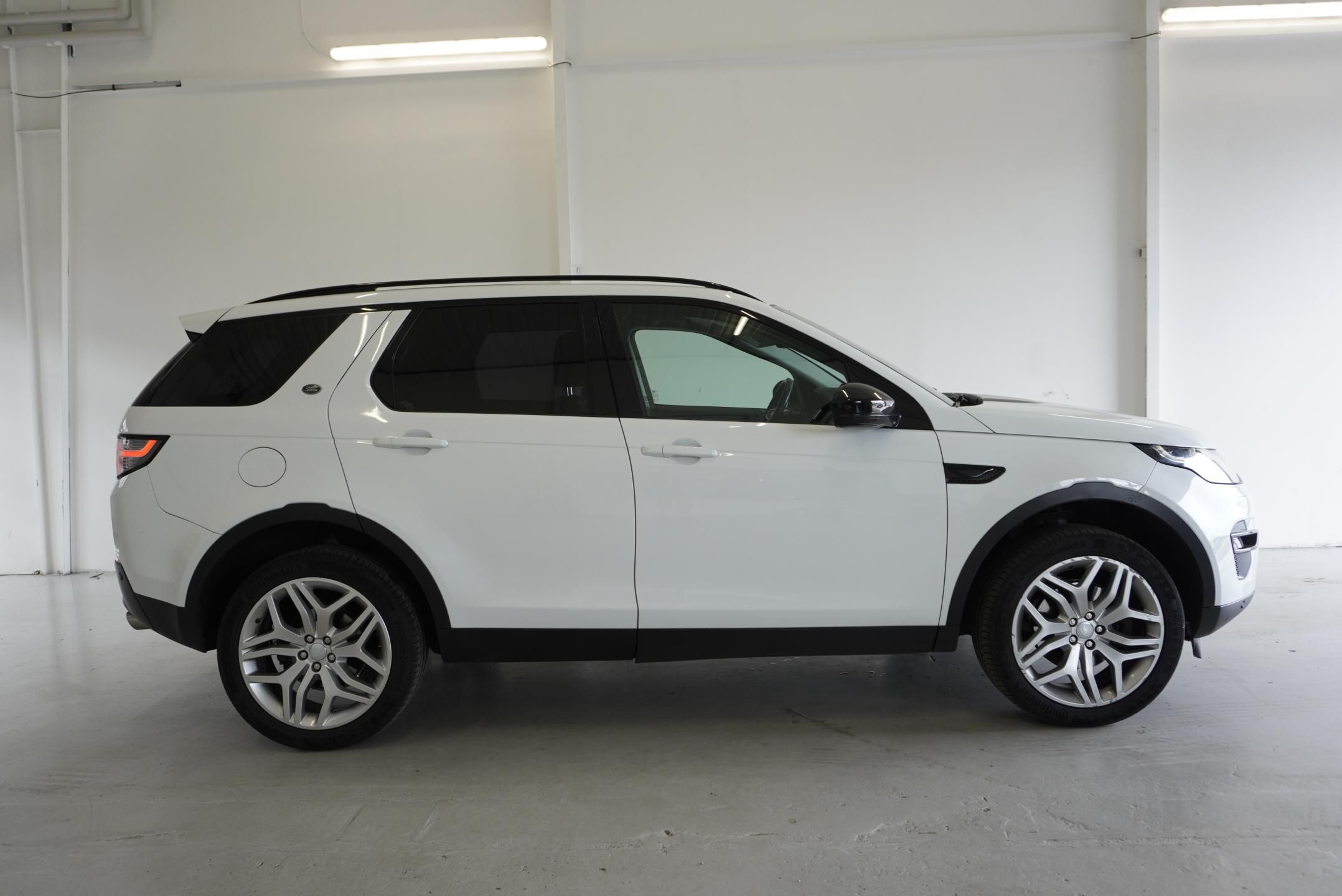 Land Rover Discovery Sport, 2.0D 110kW,TAŽNÉ,140 000KM! - fotka 5