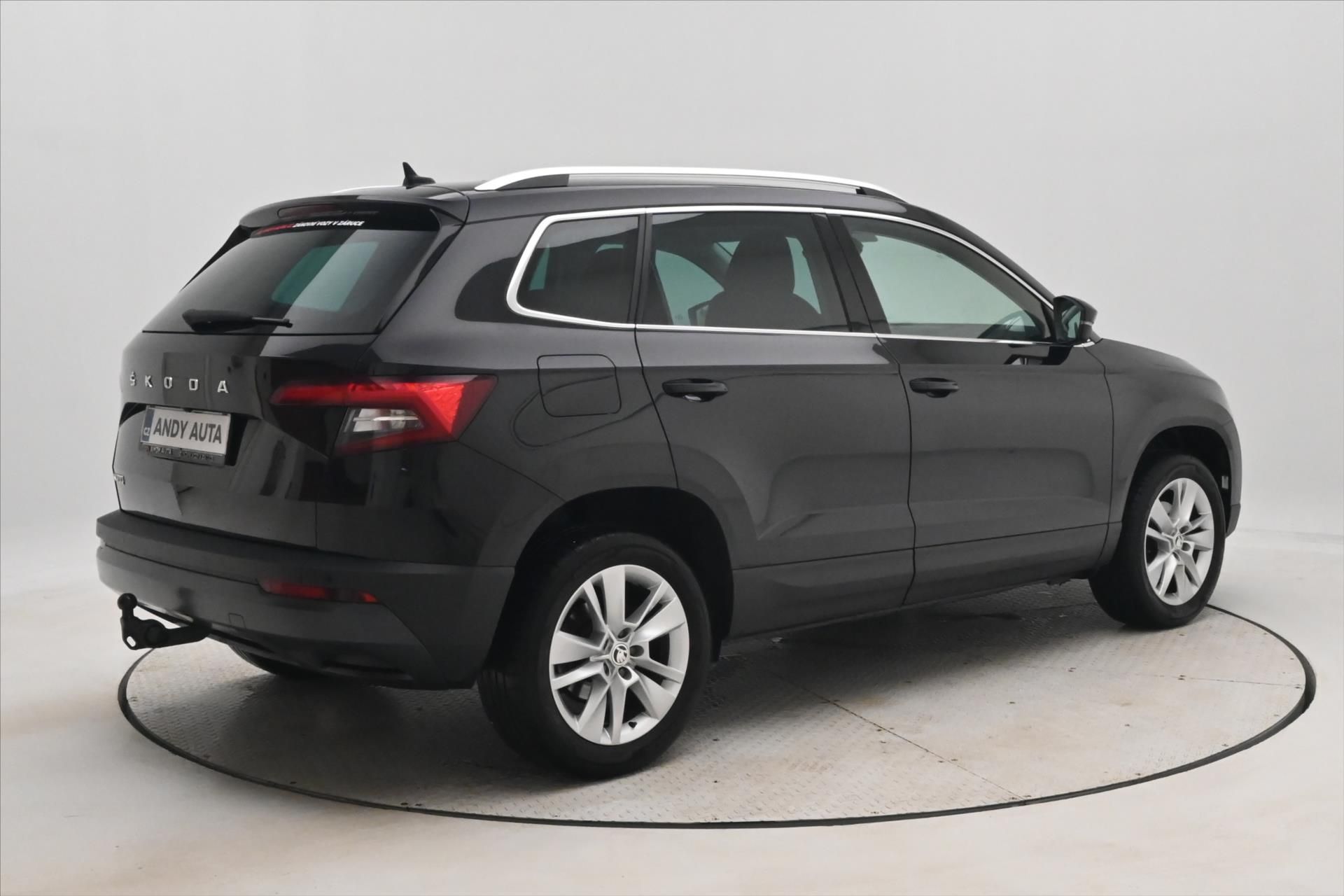 Škoda Karoq, 1,5 TSI 110kW Business Záruka - fotka 5