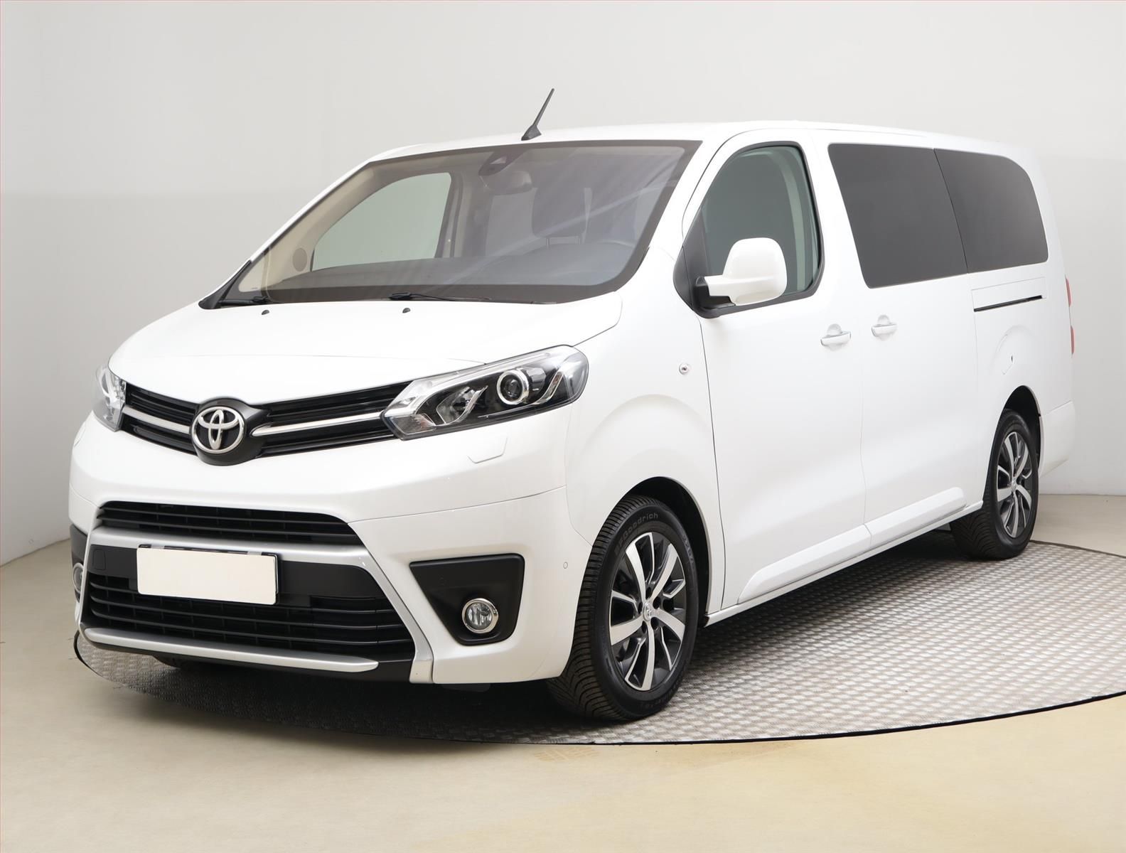 Toyota Proace Verso, 2.0 D-4D, Family, Klima, ČR - fotka 2