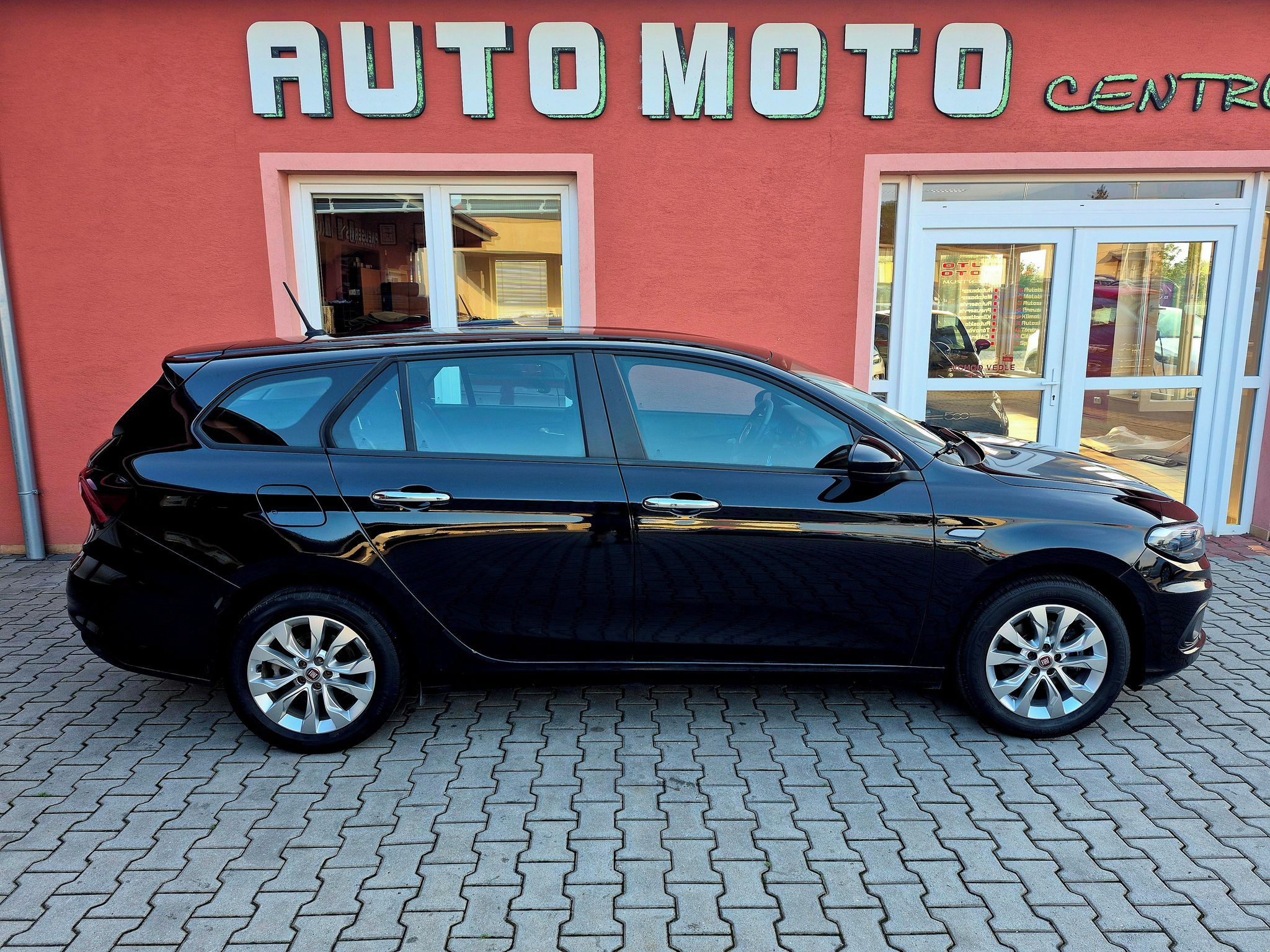 Fiat Tipo, 1.4 70kw Lounge - fotka 5