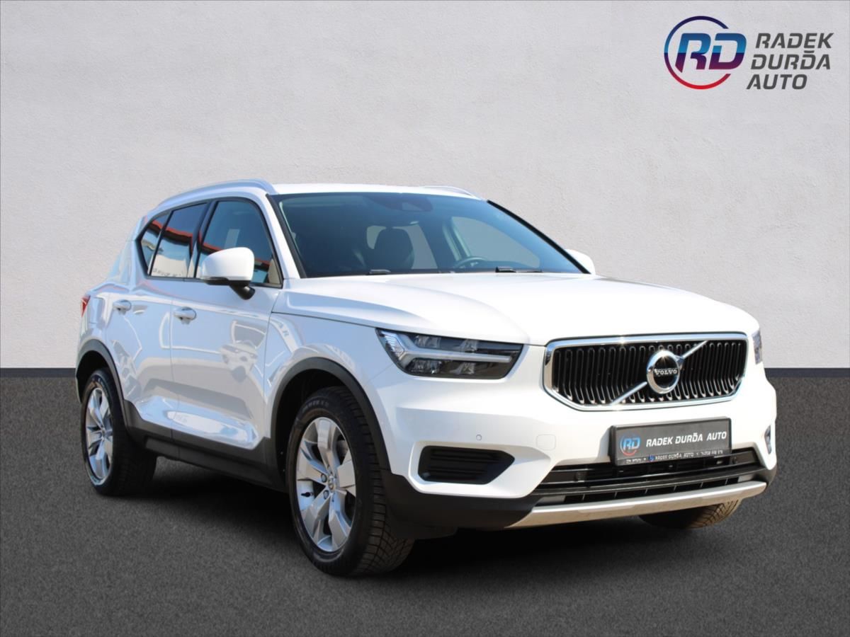 Volvo XC40, 2,0 T4  1MAJ,4x4,MOMENTUM PRO - fotka 3