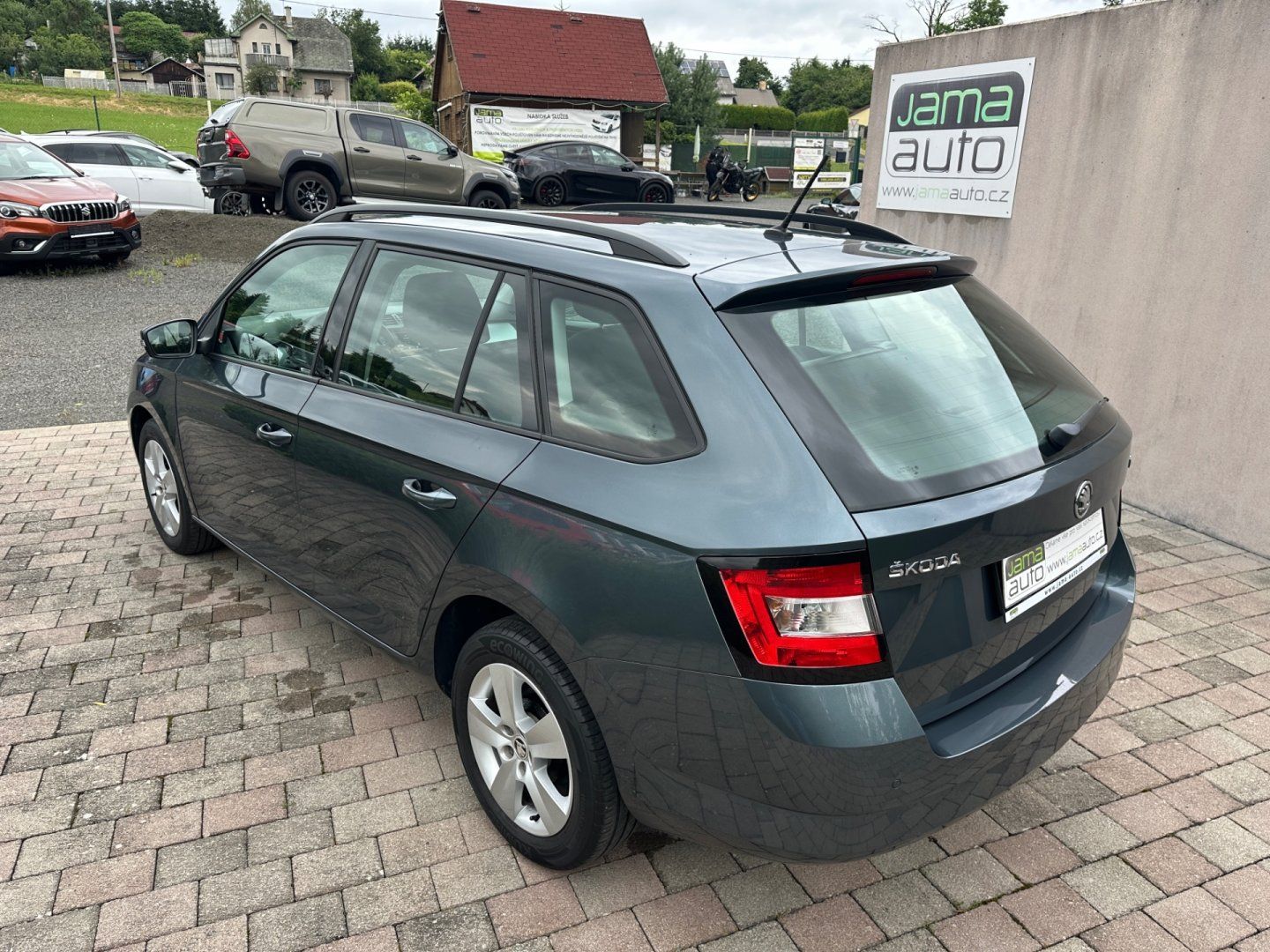 Škoda Fabia, 1,0TSI 70kW AMBITION 1.MAJITEL - fotka 5