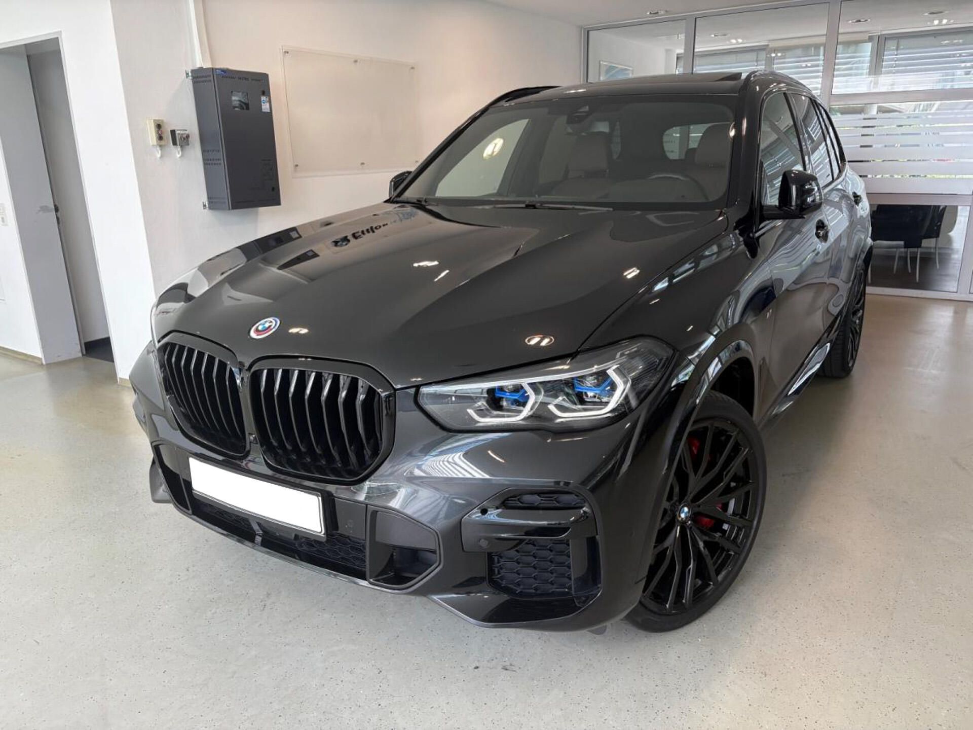 BMW X5, xDriveM50i Pano HuD H/K 360 Ta