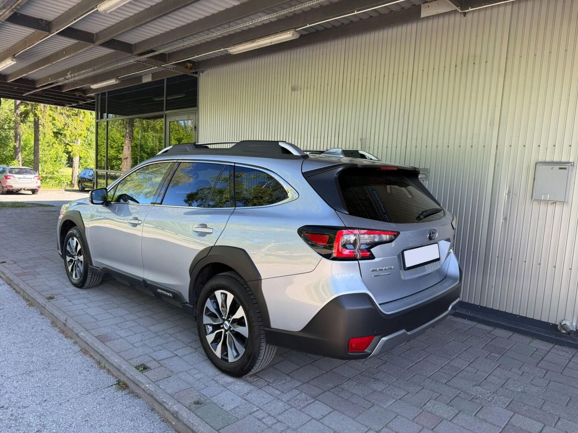 Subaru Outback, 2.5i 4WD Touring - fotka 4