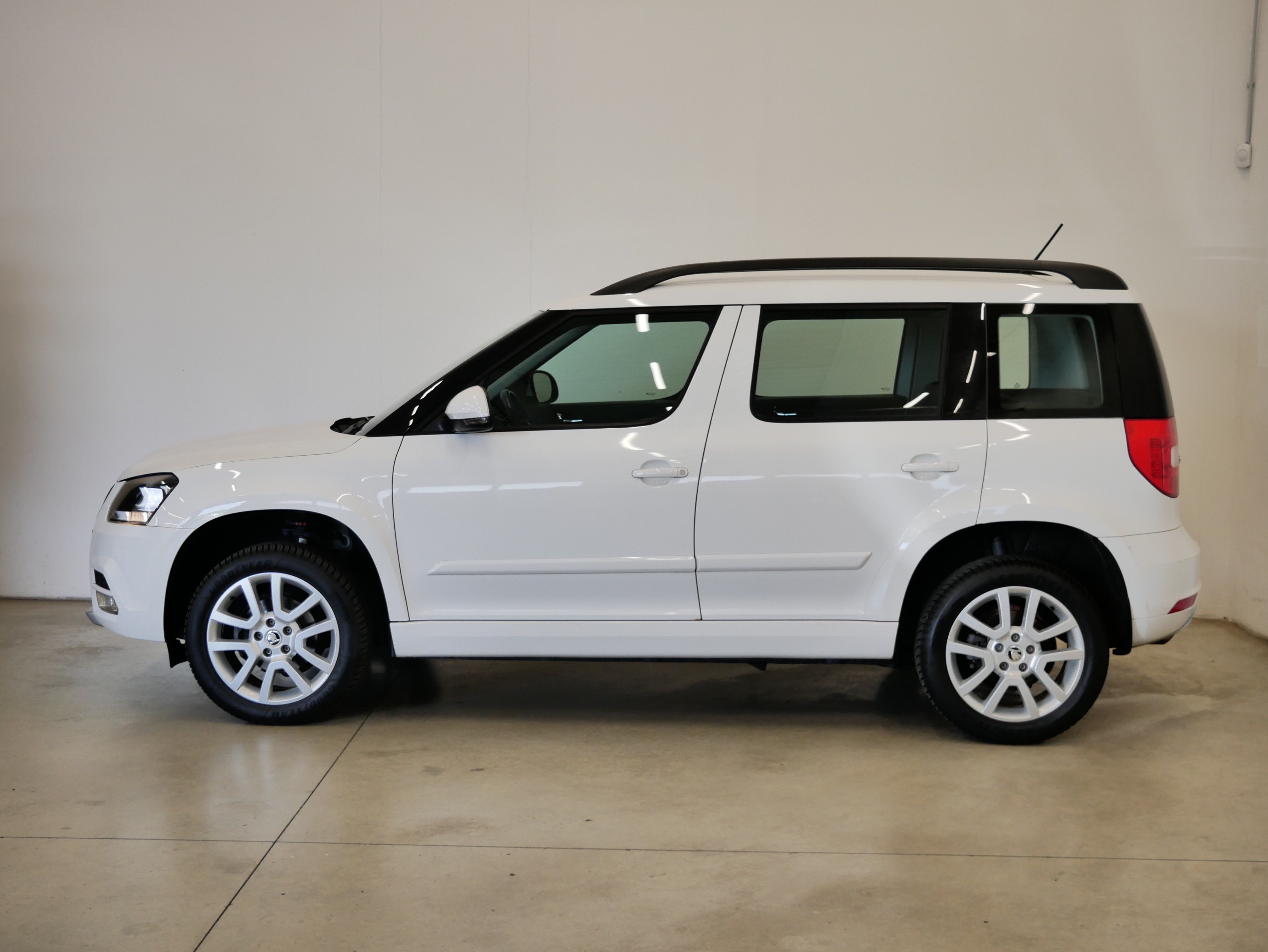 Škoda Yeti, 1.4 TSI 90 kW DSG Ambition - fotka 3