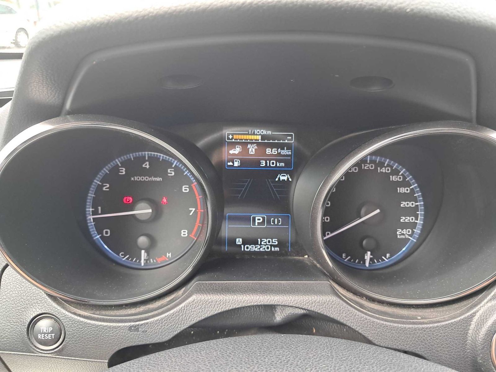 Subaru Outback, 2.5 i, 4X4, Automat, ČR,1.maj - fotka 3