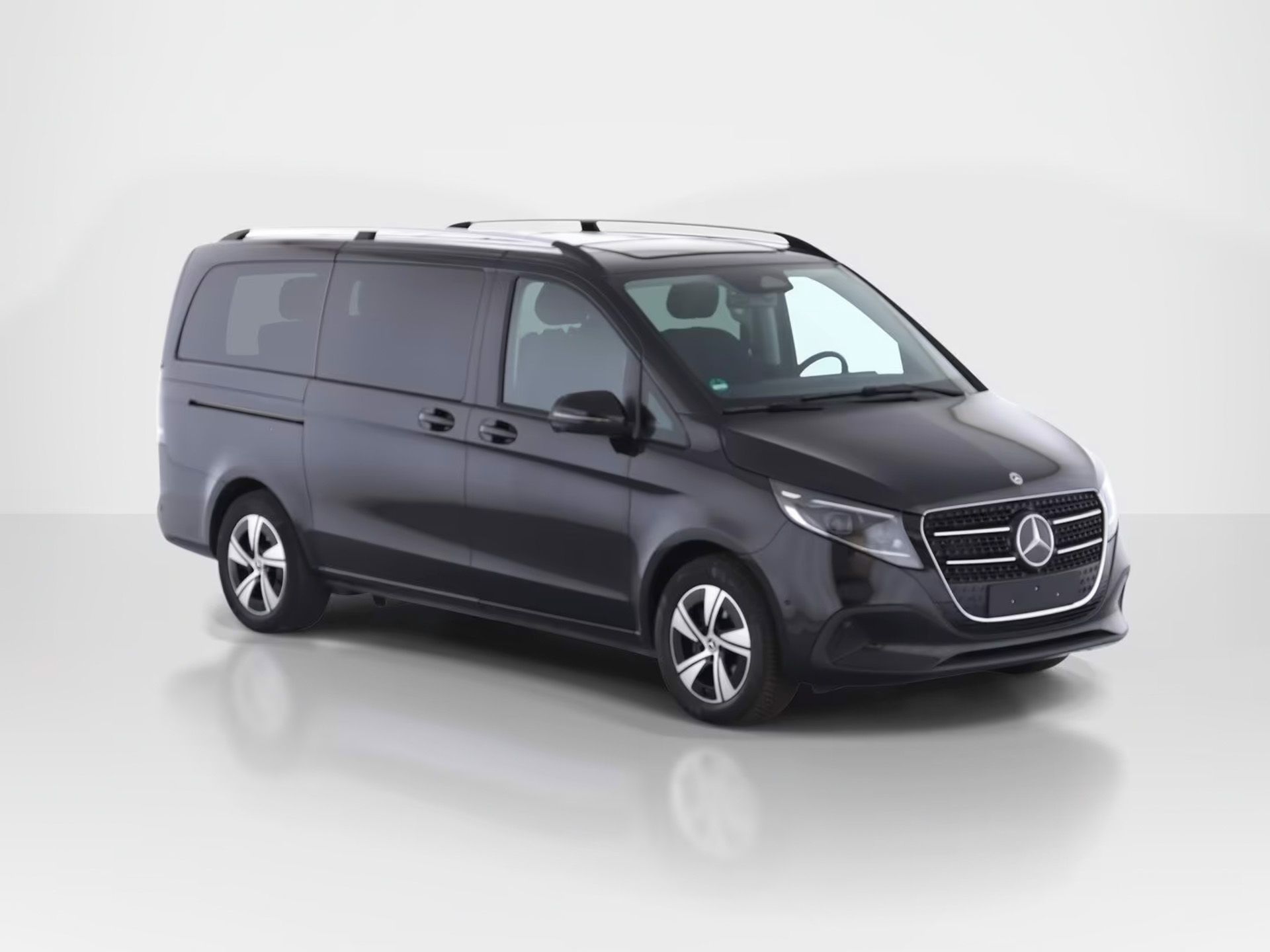 Mercedes-Benz Třídy V, 300d 4M AIRMATIC 360 Distro Mu - fotka 3