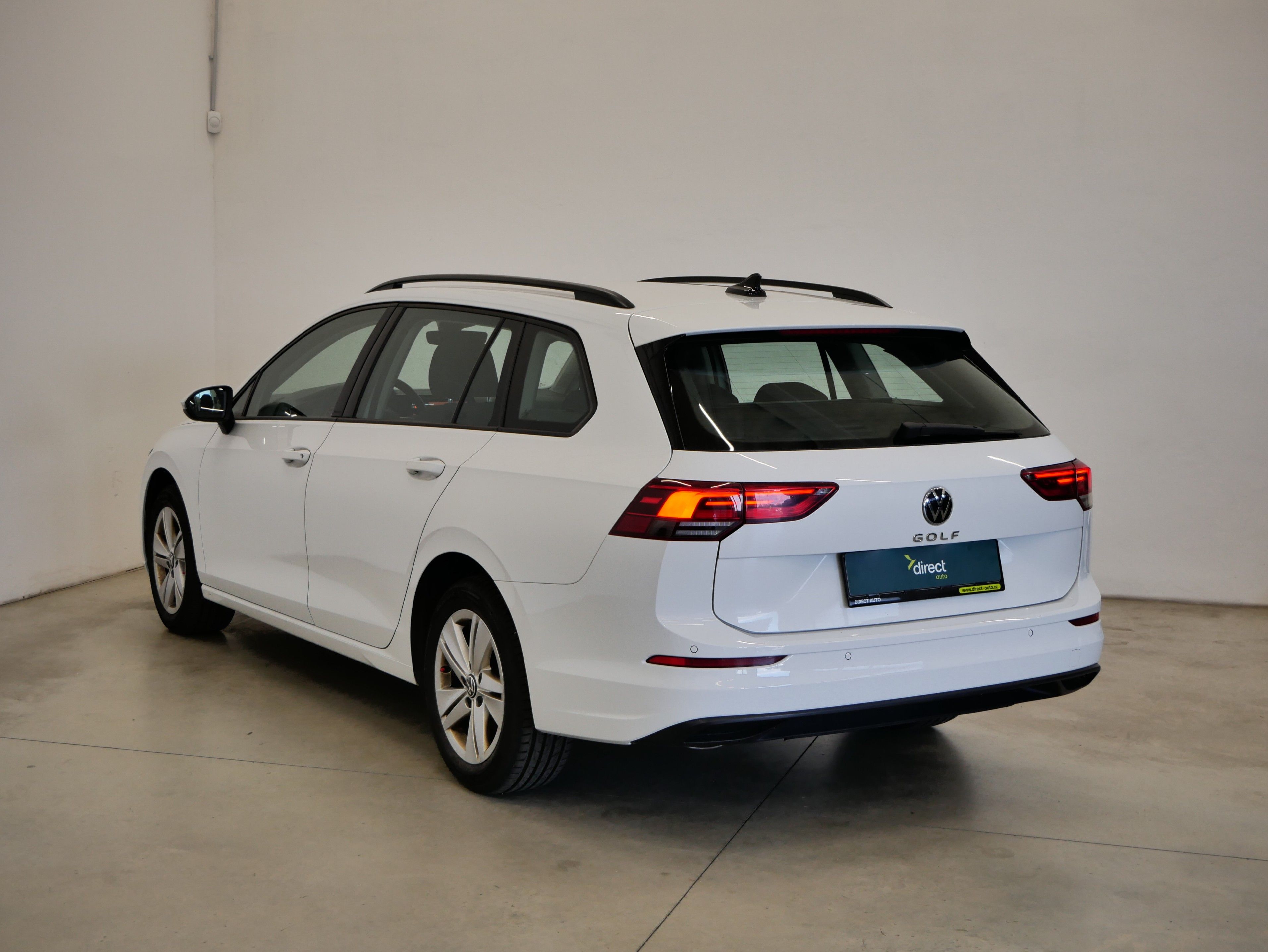 Volkswagen Golf, 2.0 TDI 85 kW Life - fotka 3
