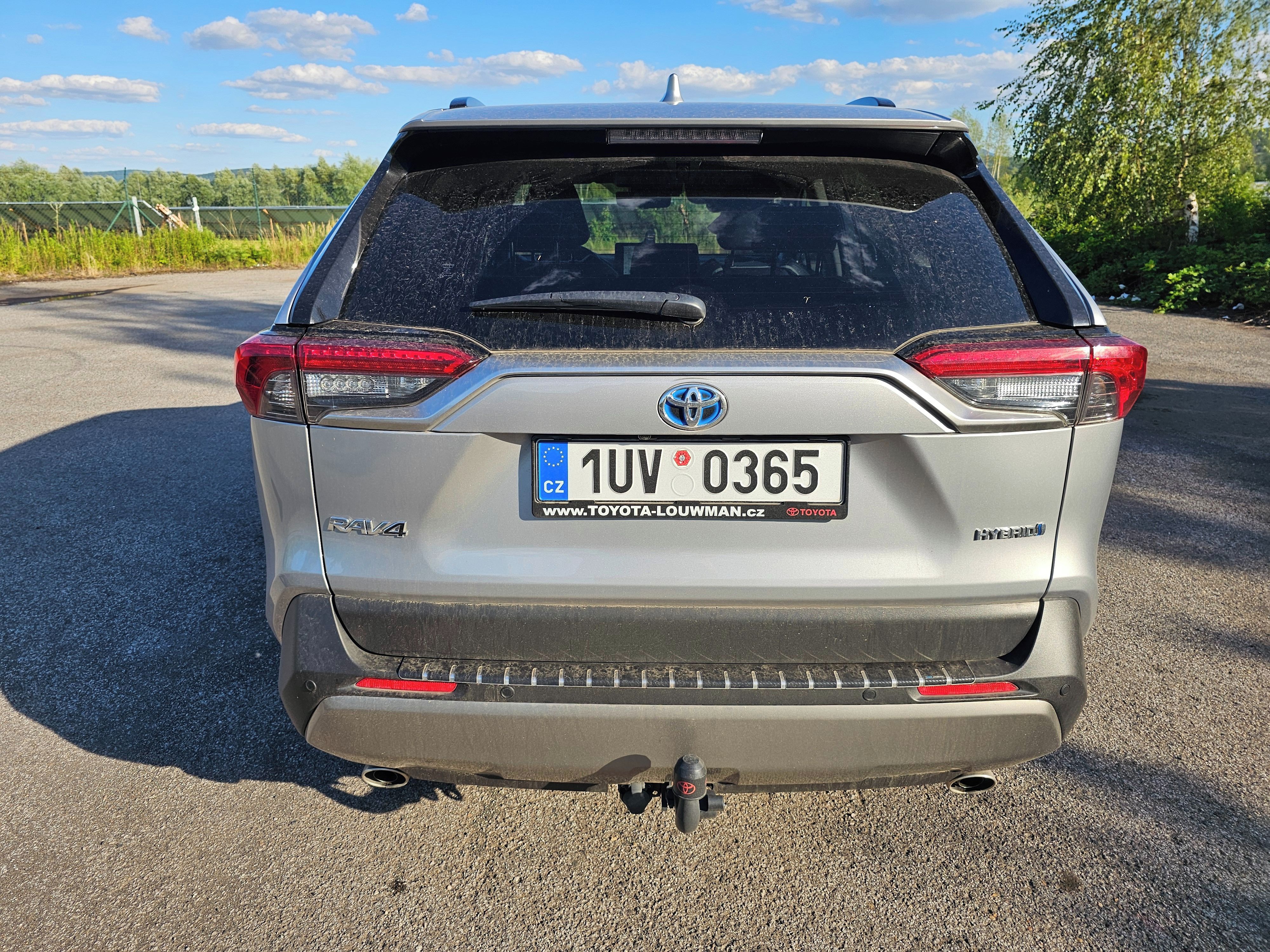 Toyota Rav4, EXECUTIVE,TAŽNÉ,ZIMNÍ KOLA - fotka 4