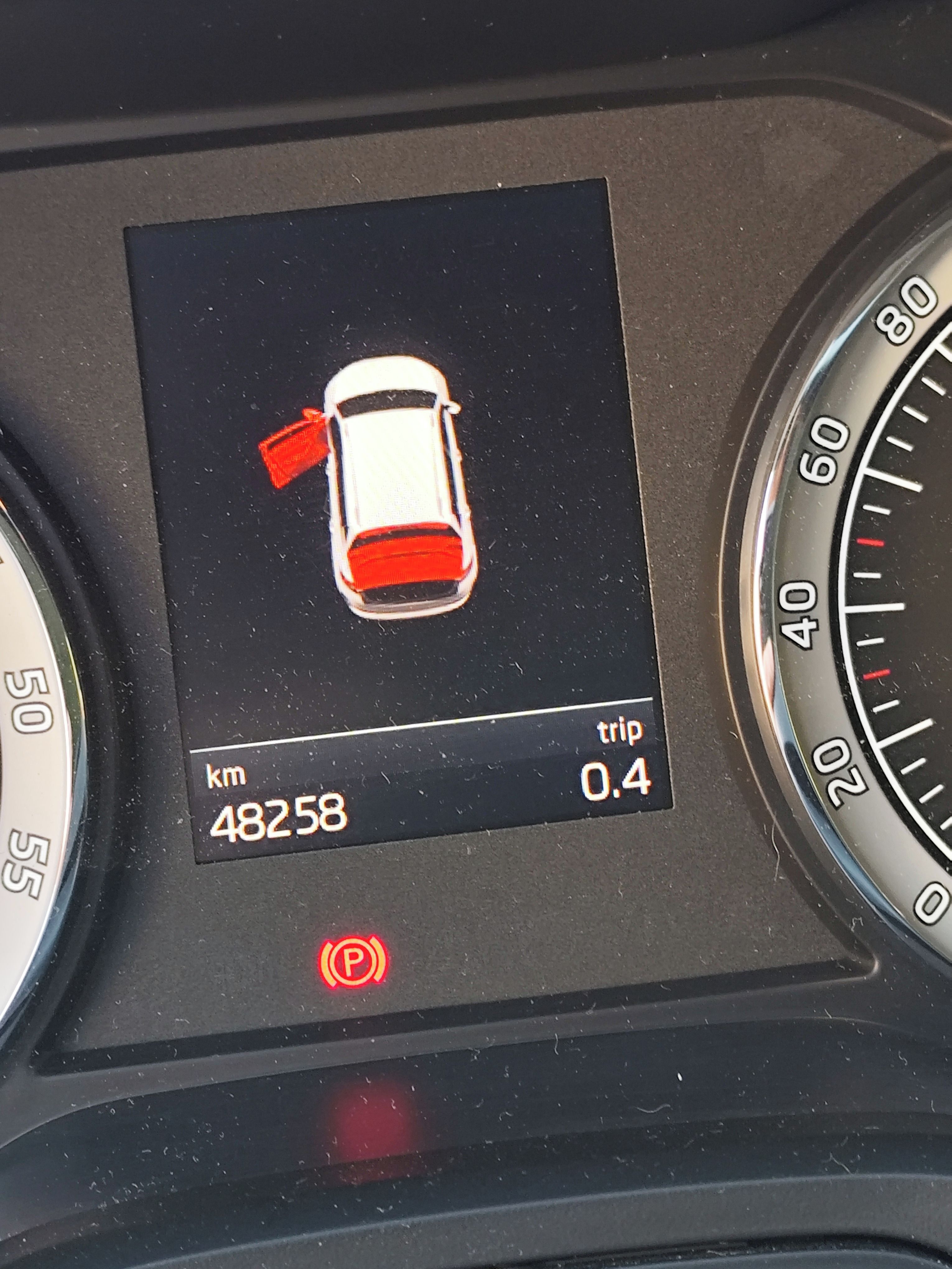 Škoda Karoq - fotka 3