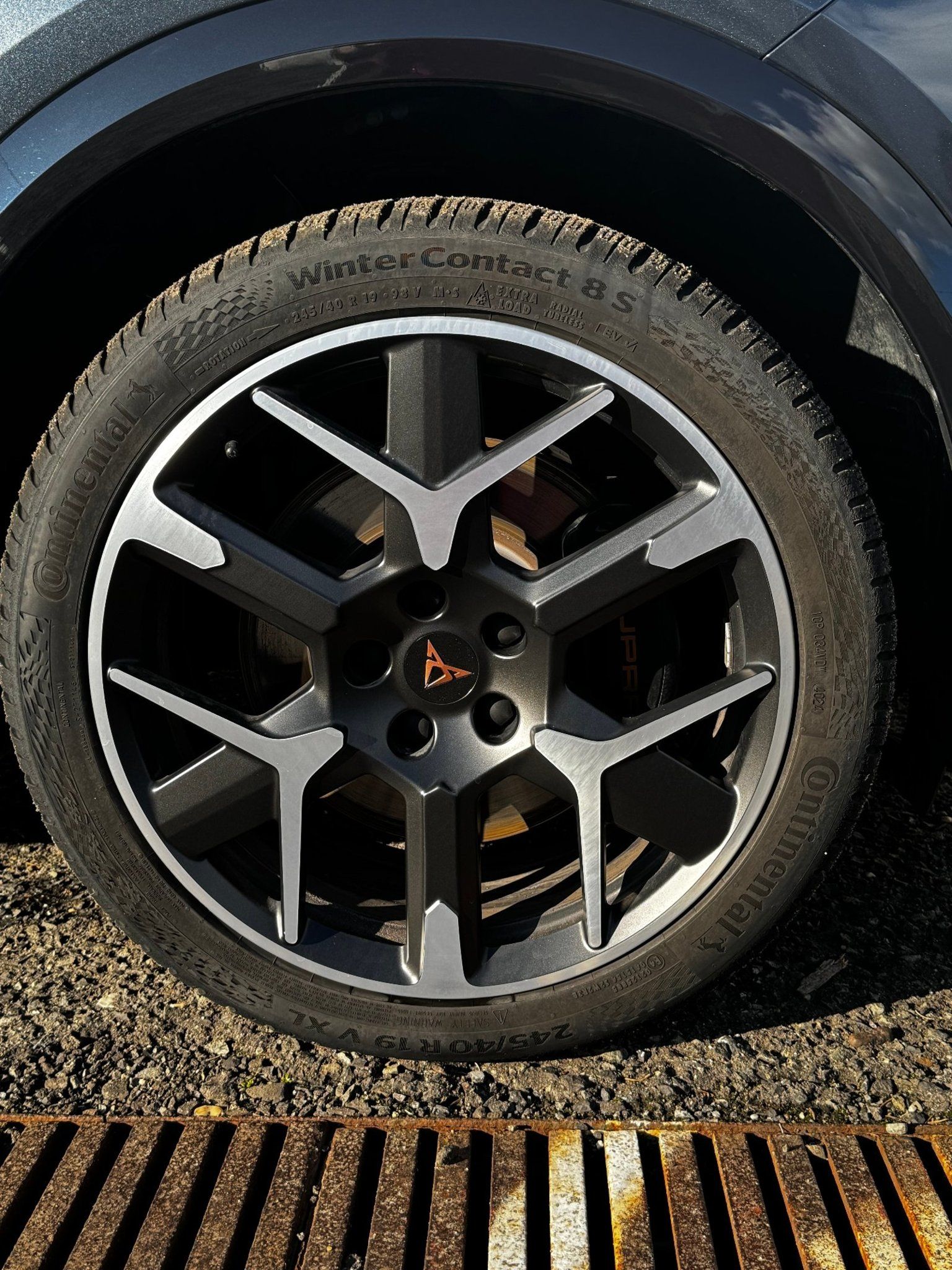 Cupra Formentor, Formentor VZ 2.0 TSI 195 KW - fotka 6