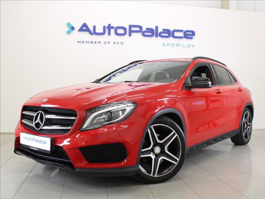 Mercedes-Benz GLA, 2,0 250 4M AMG paket Kam.ČR