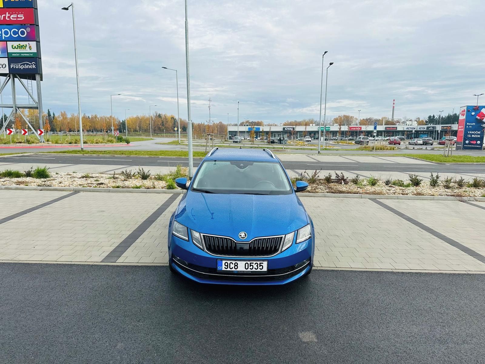 Škoda Octavia, 2.0 TDI DSG - fotka 2