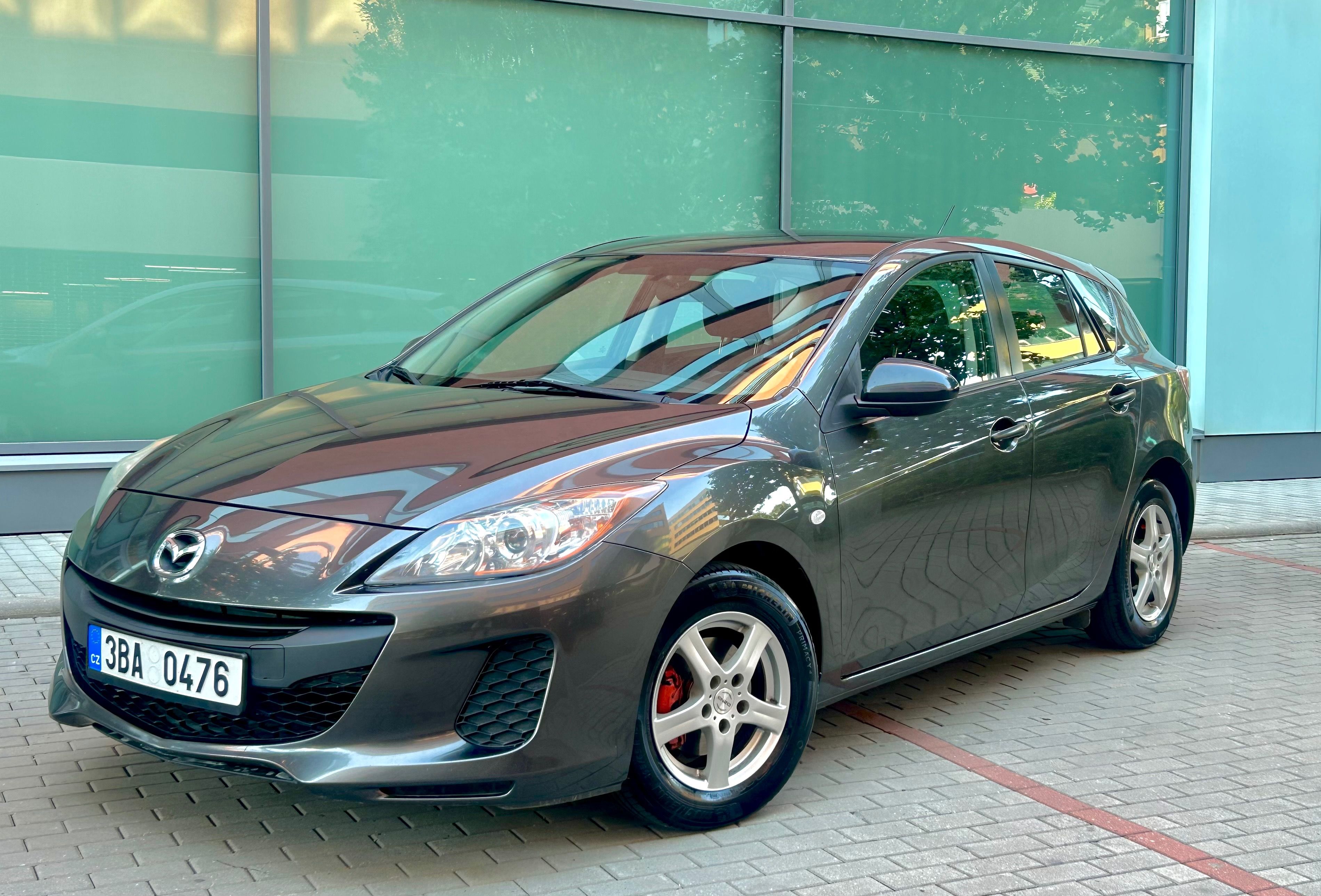 Mazda 3, 1.6 77 KW , SERVIS , NOVE STK