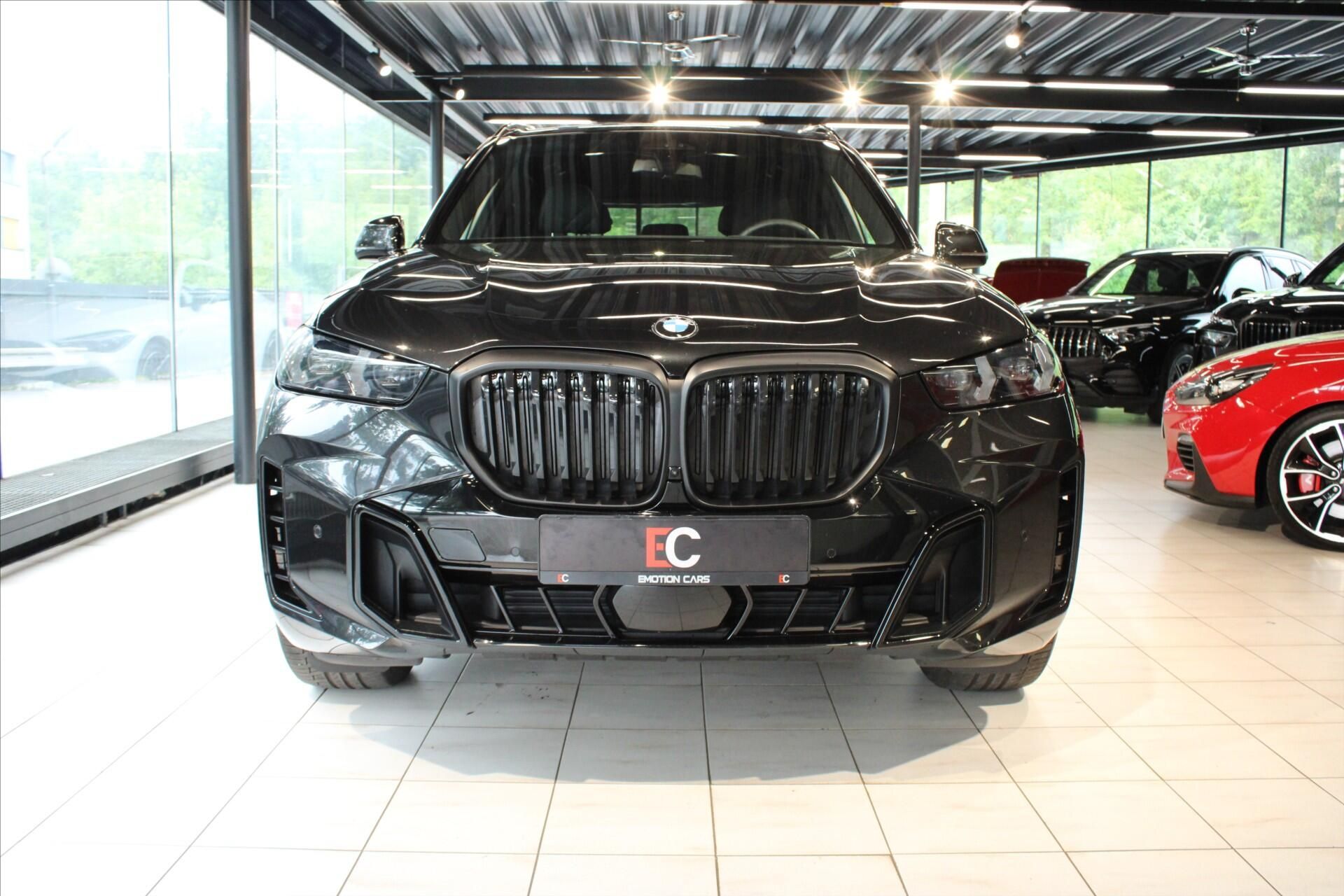 BMW X5, xDrive30d M Sport Pro DAProf/3 - fotka 2