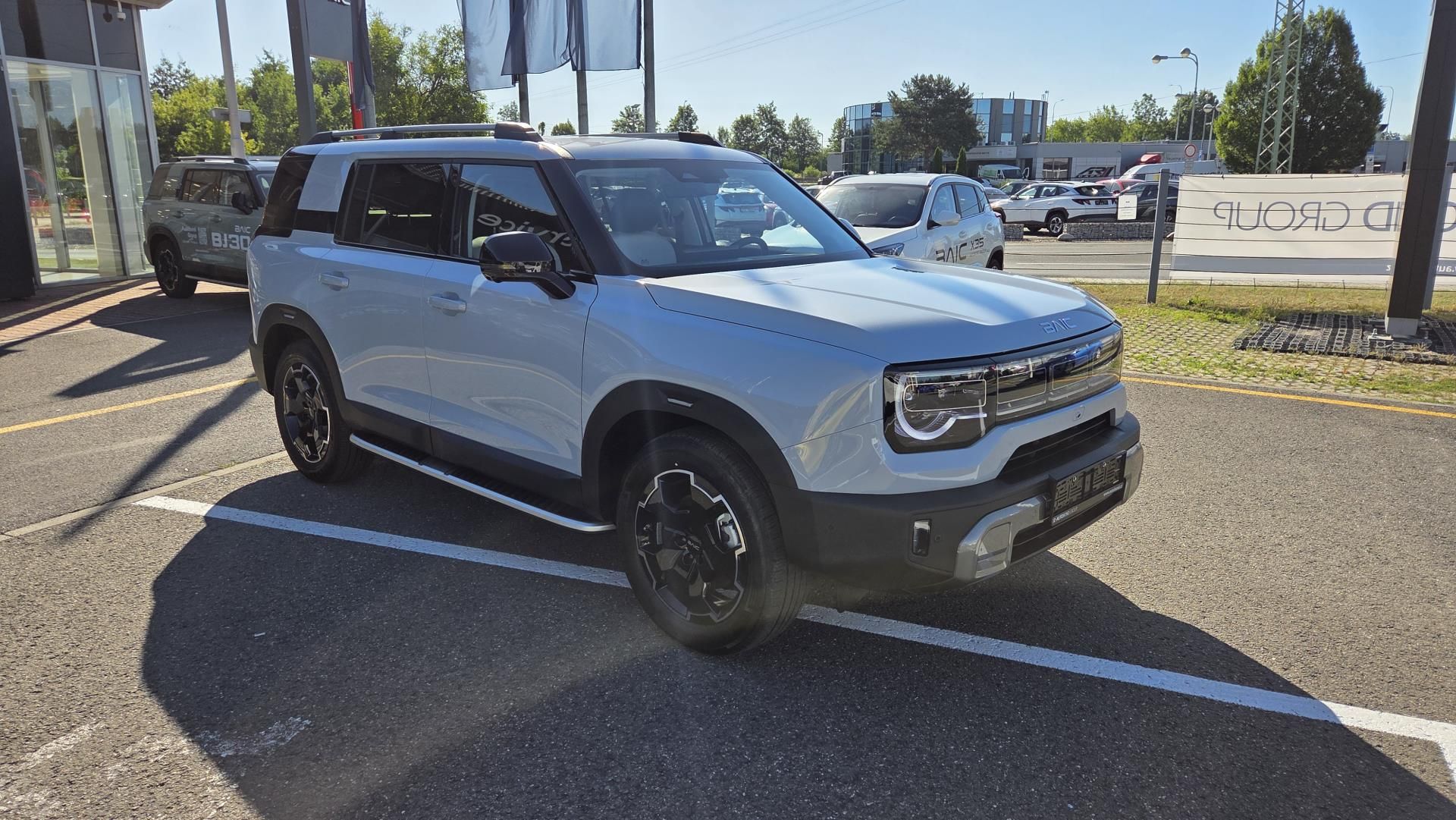 BAIC BJ30, HEV 1.5T 209kW 2DHT 4x4 ALL IN - fotka 3