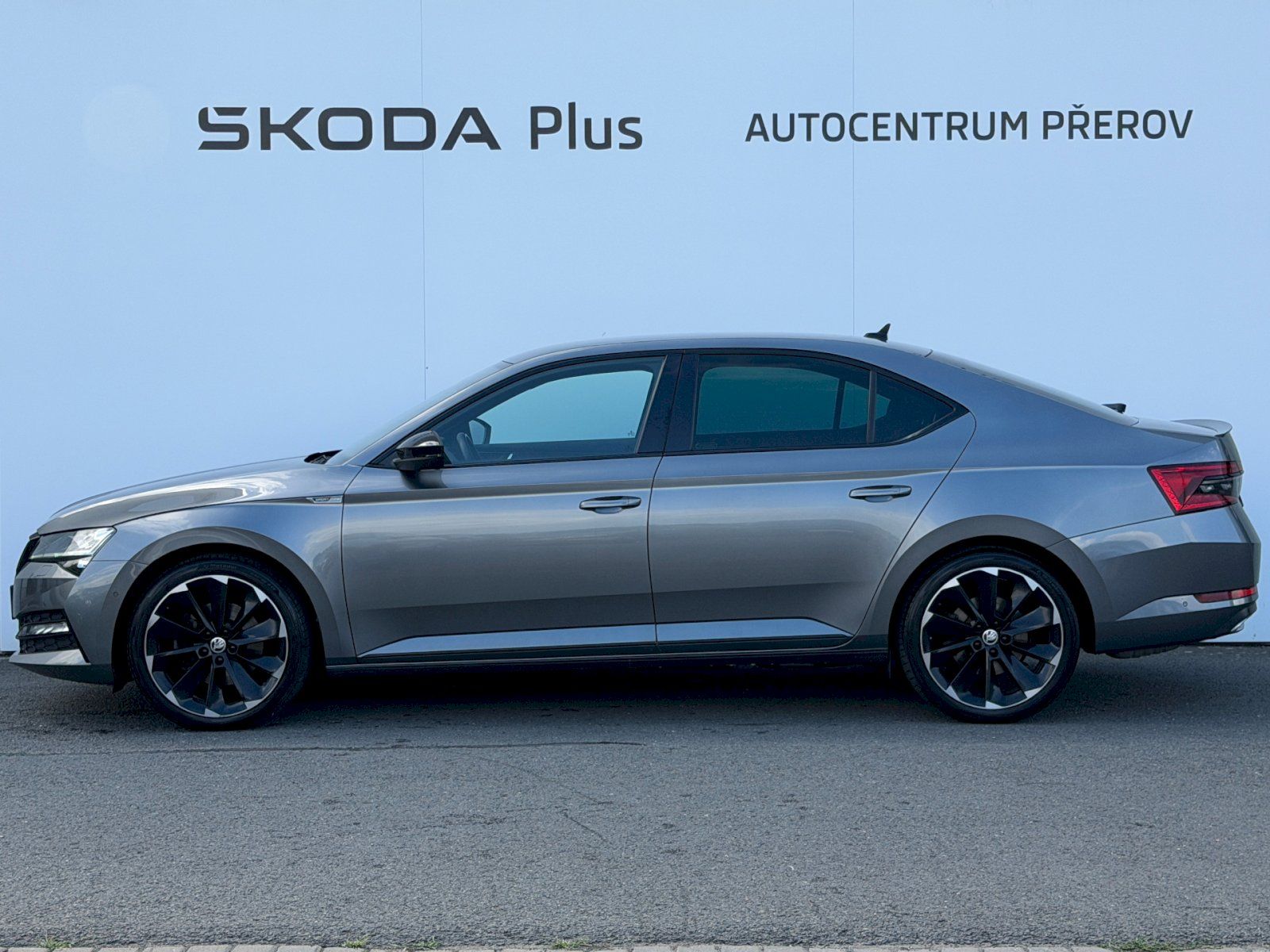 Škoda Superb, 2.0 TDI 147kW DSG 4x4 SportLin - fotka 3