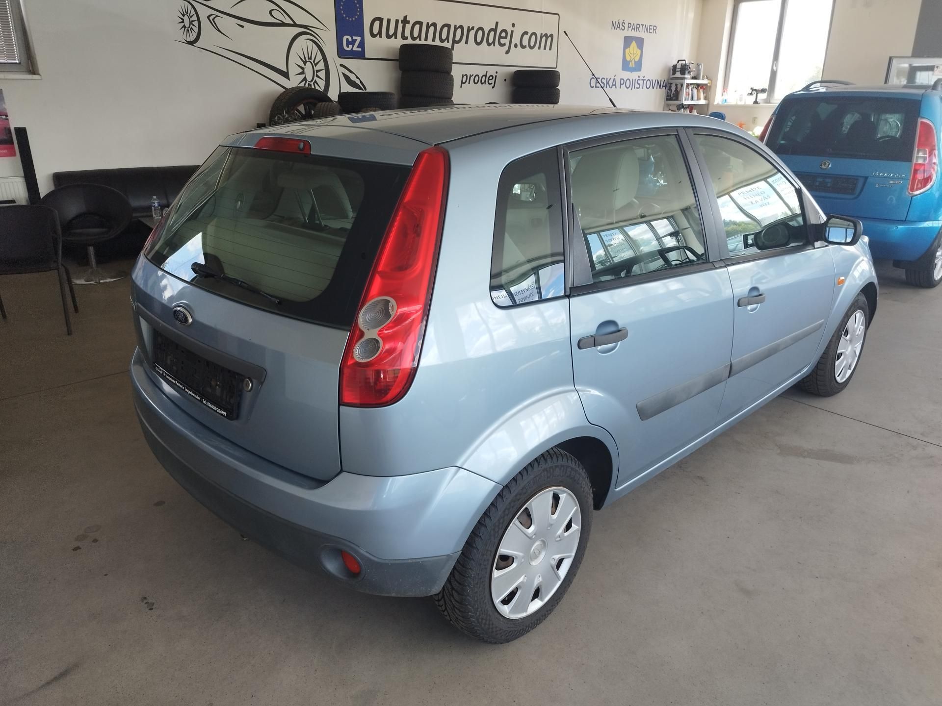 Ford Fiesta, 1,4I,59KW,5.DV.KLIMA,SER.KN - fotka 5