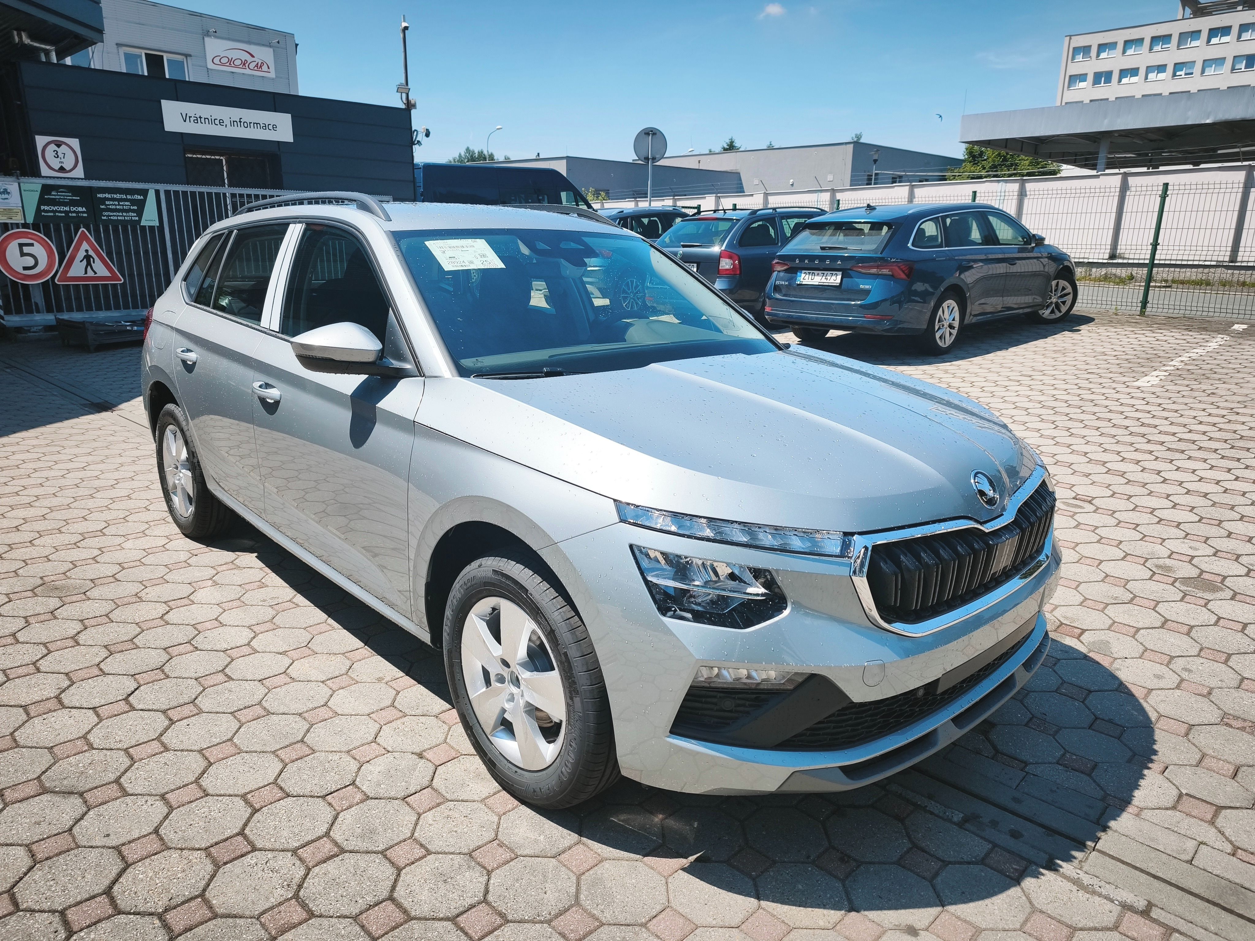 Škoda Kamiq, Classic 1,0TSI 85kW 6-st. man. - fotka 6