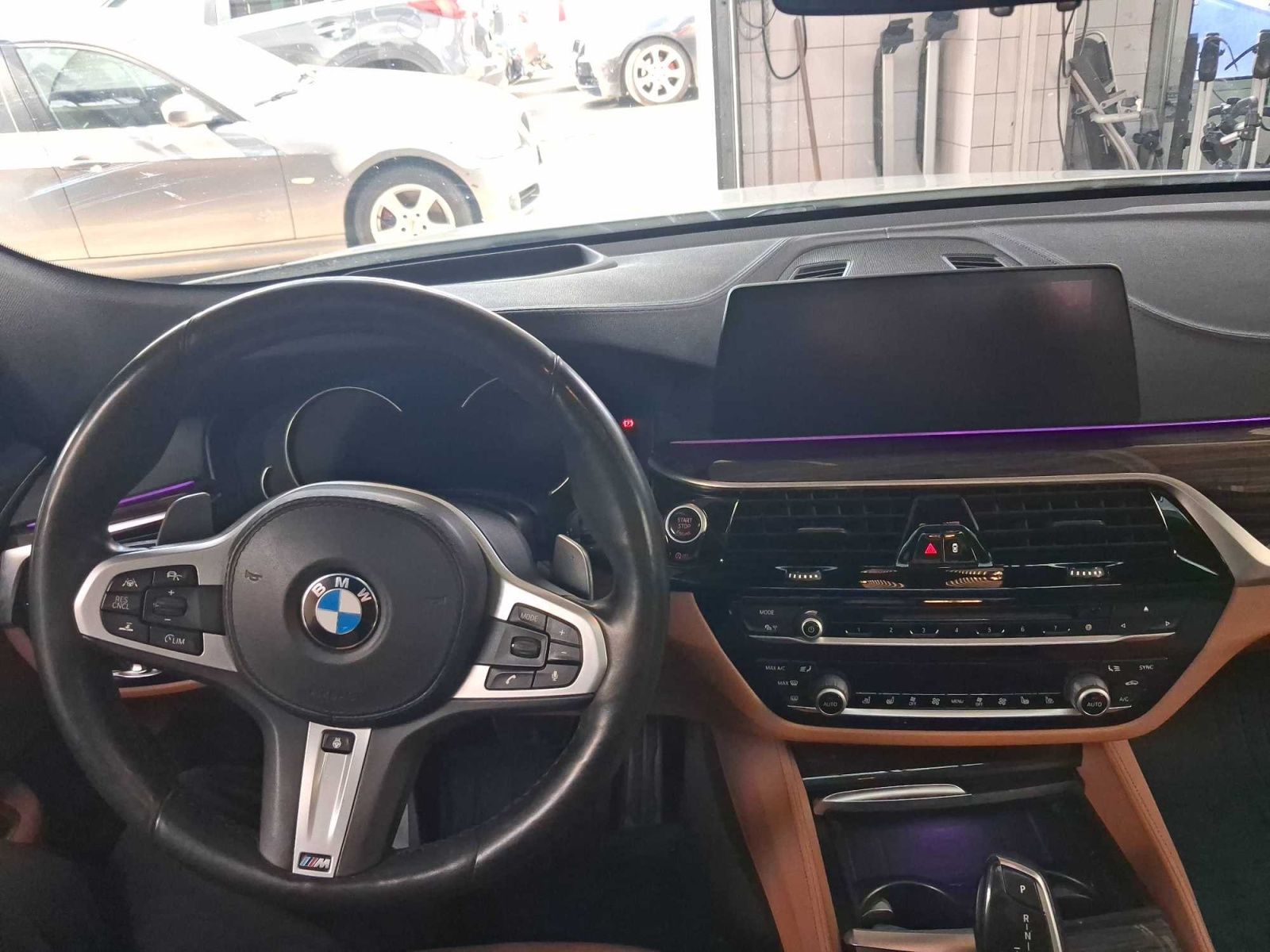 BMW Řada 6, 640i xDrive GT, 4X4, Automat - fotka 3