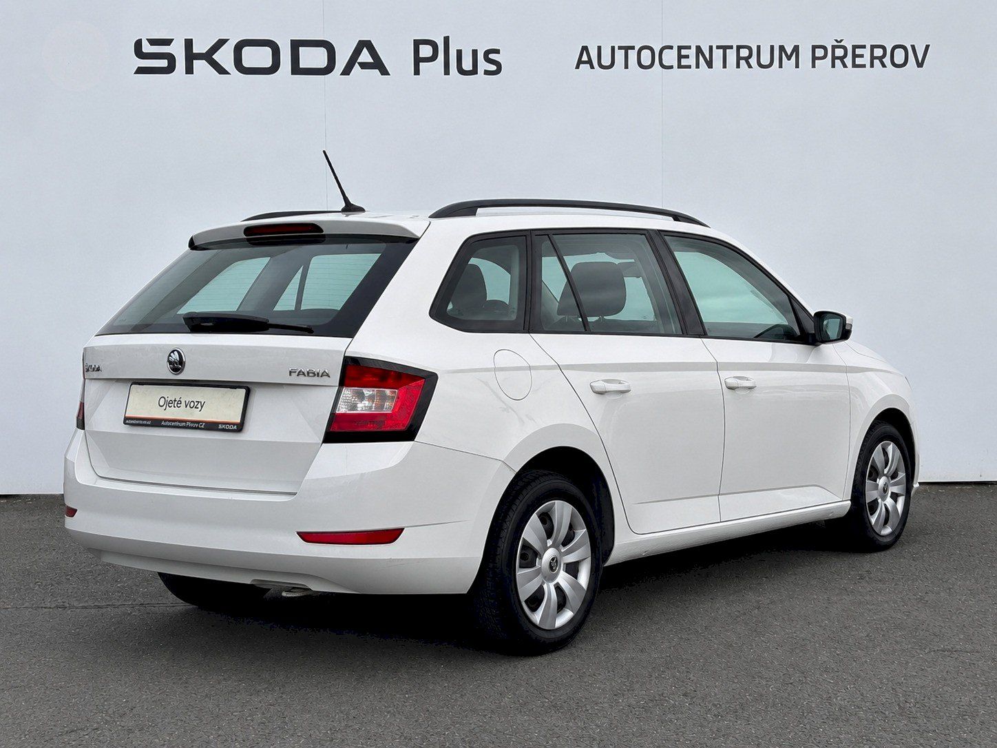 Škoda Fabia, Combi 1.0 MPI 55kW Active - fotka 2