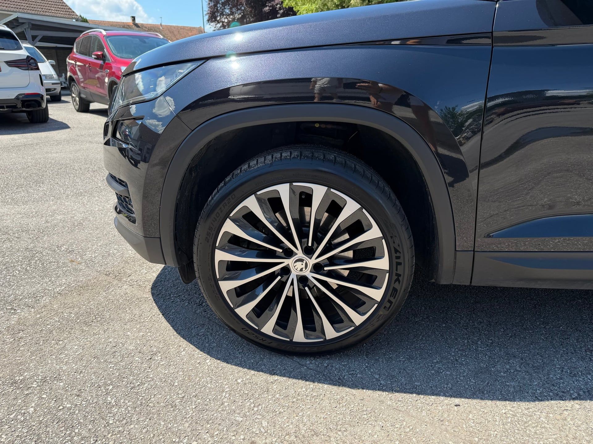 Škoda Kodiaq, 2.0 TDI/4x4/DSG/ČR-1.maj. - fotka 2