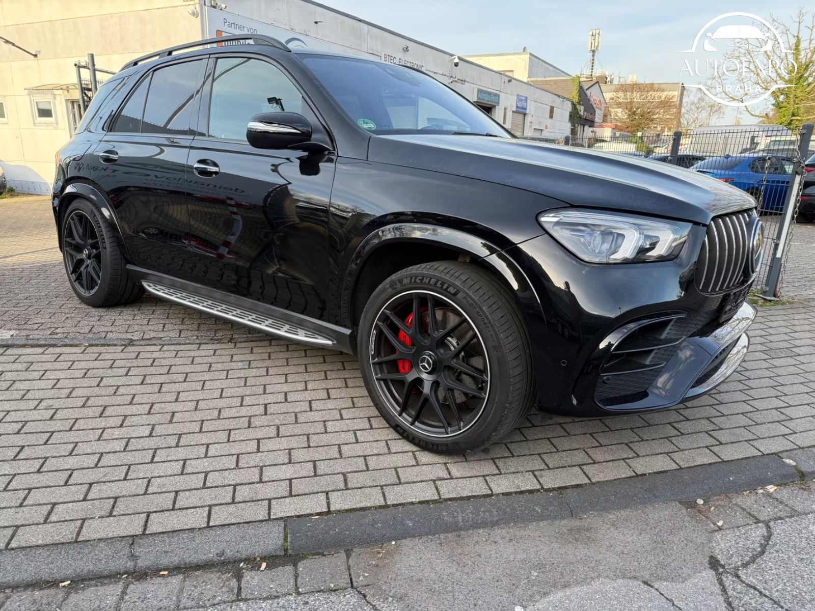 Mercedes-Benz GLE, GLE 63 AMG*PANORAMA - fotka 2