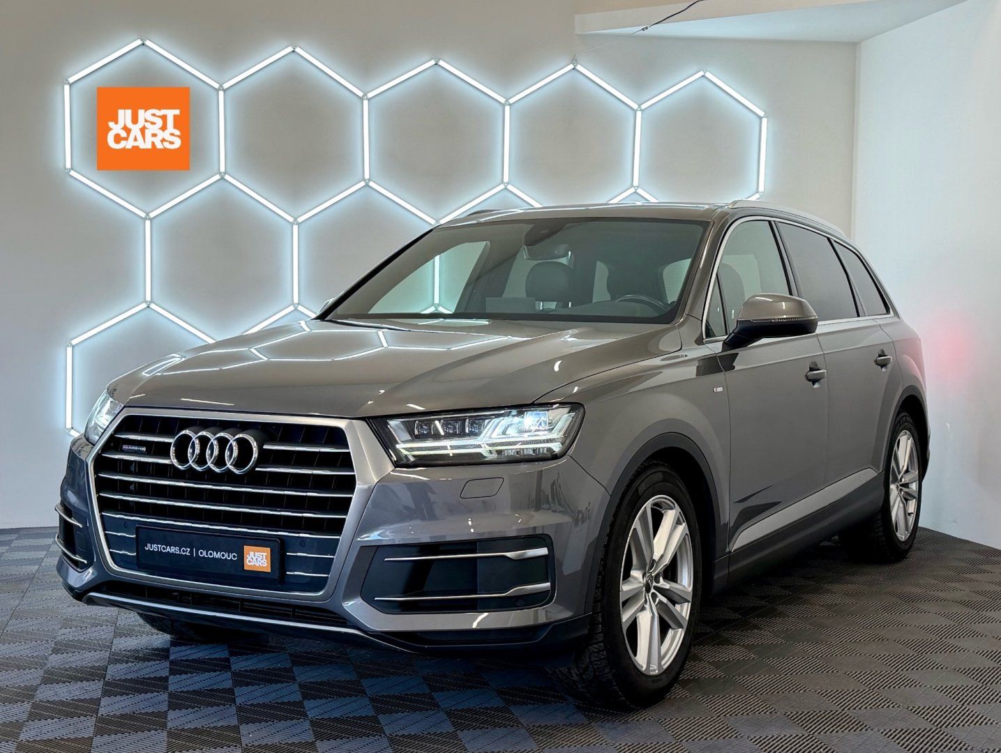Audi Q7, 3.0 TDI S-LINE/