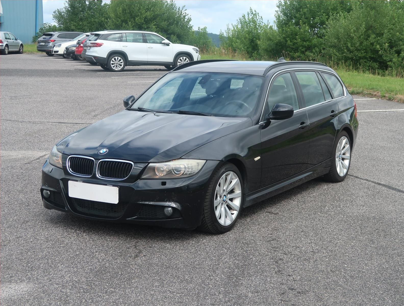BMW Řada 3, 325 d, po STK, Tažné - fotka 2