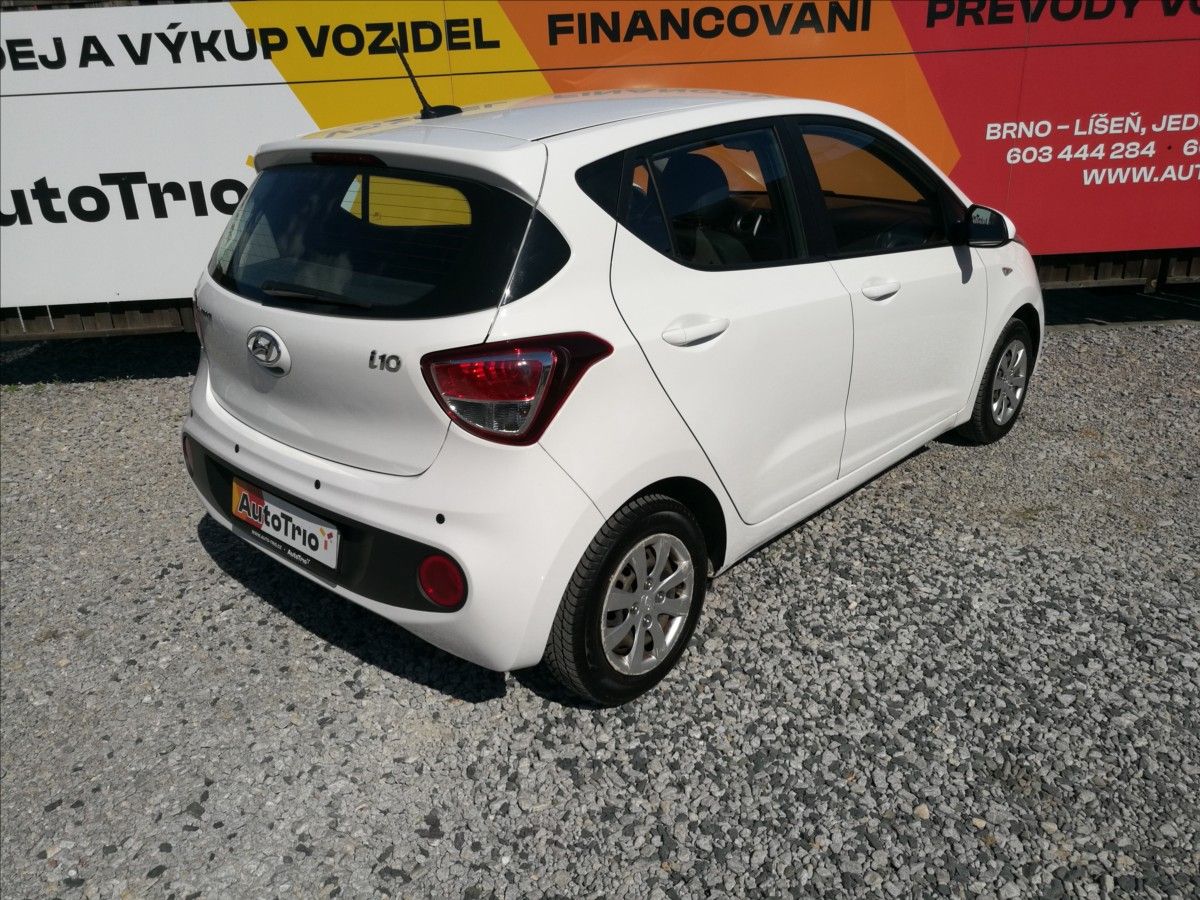 Hyundai i10, 1,0 i - fotka 3