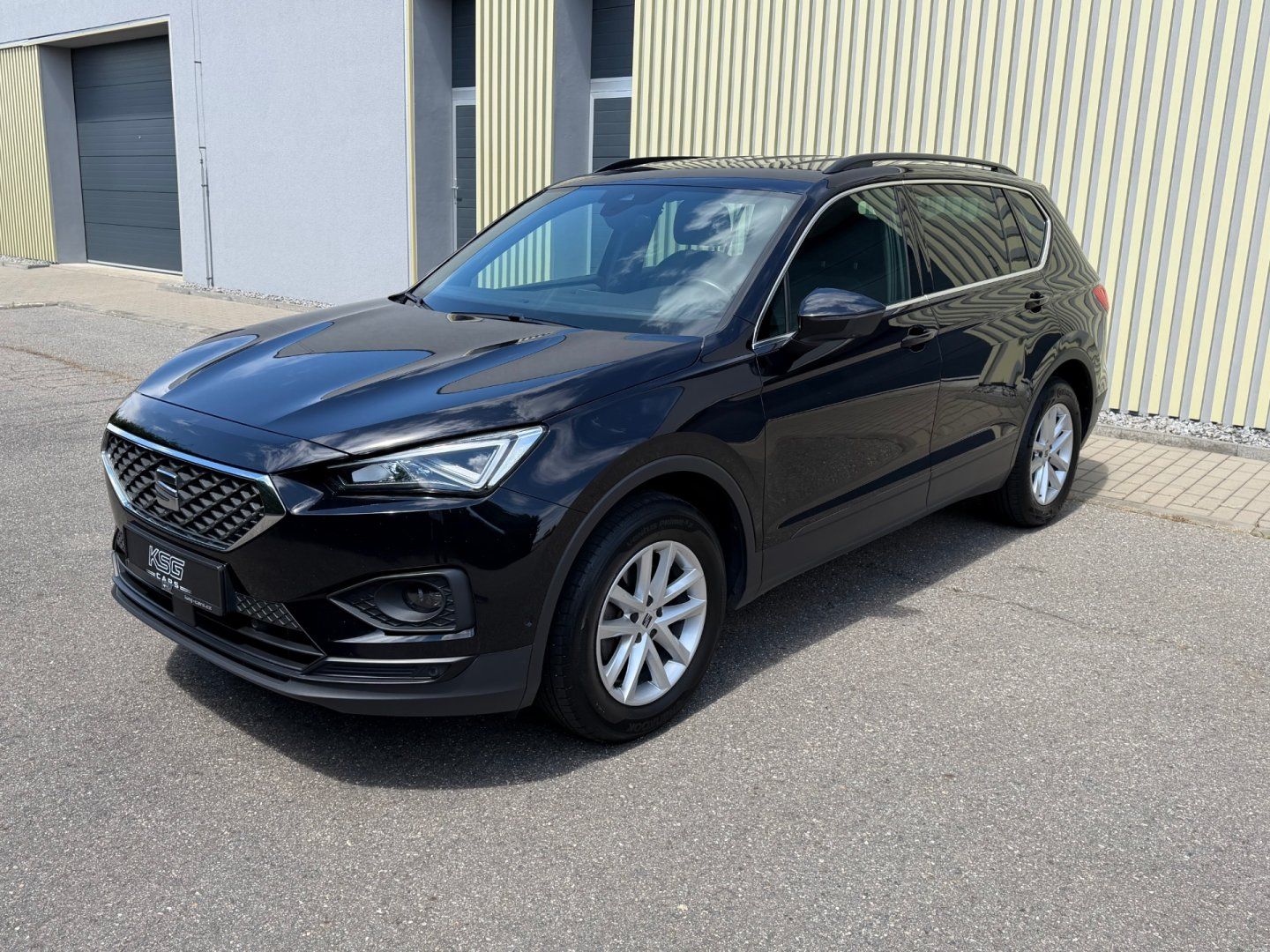 Seat Tarraco, 2.0TDi 110kW! 1.maj.! WEBASTO - fotka 2