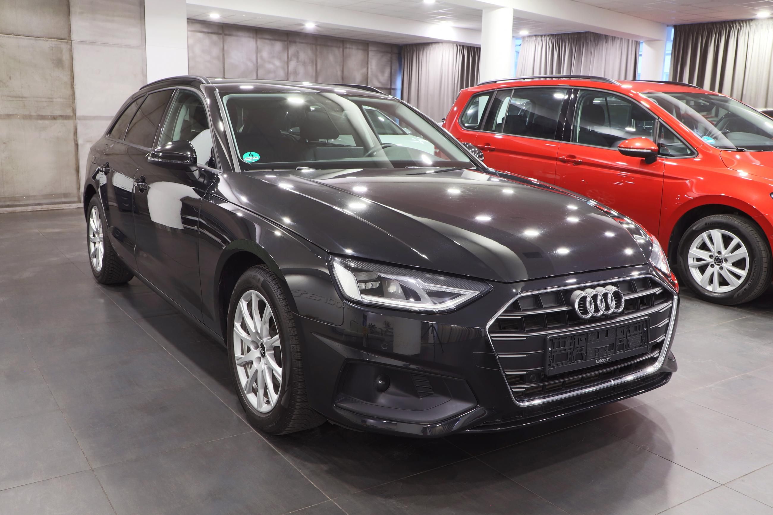Audi A4 Avant, 2 roky plná záruka v ceně
