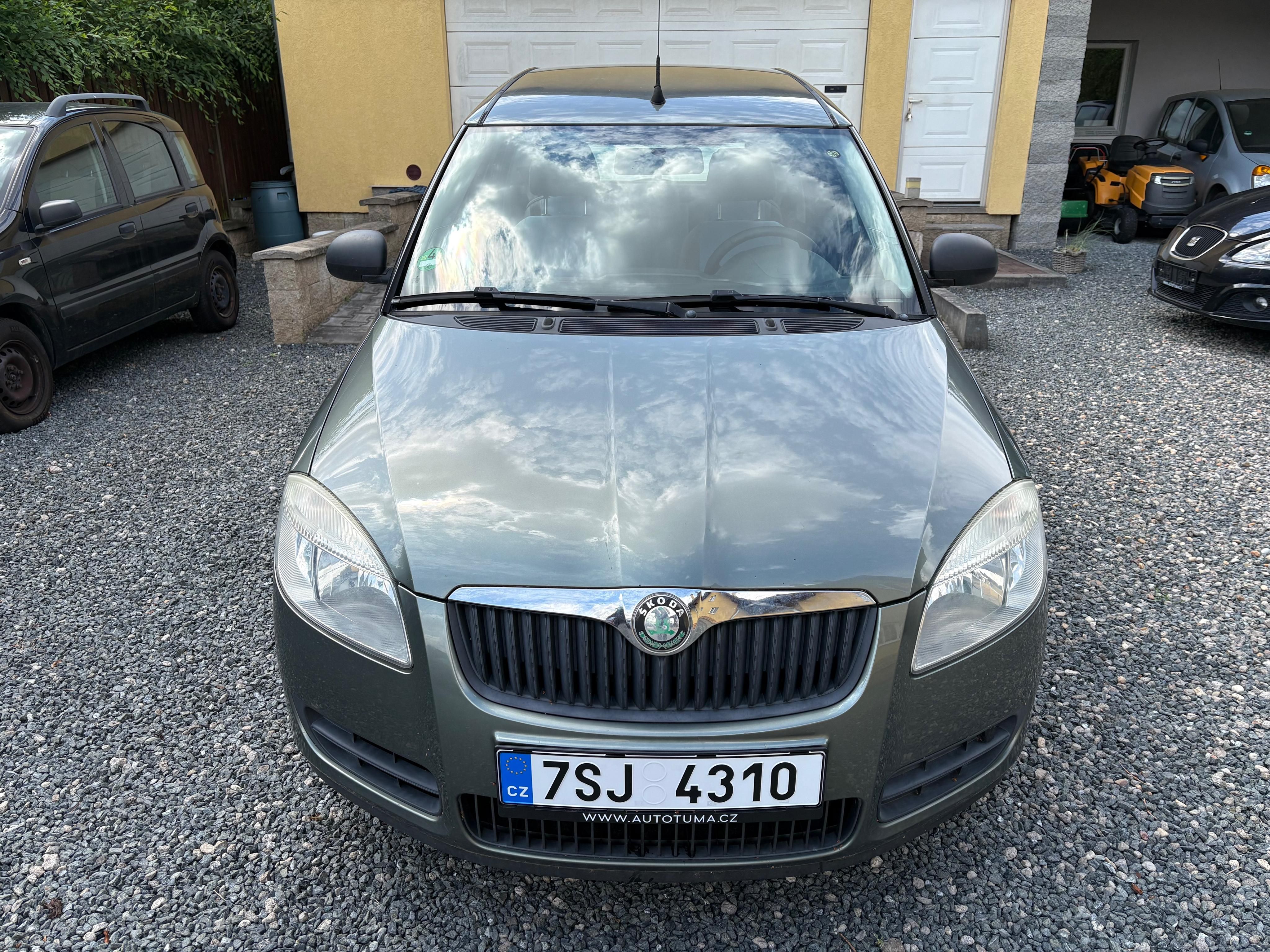Škoda Roomster, 1.2 HTP 51 KW, velmi zachovalý - fotka 2