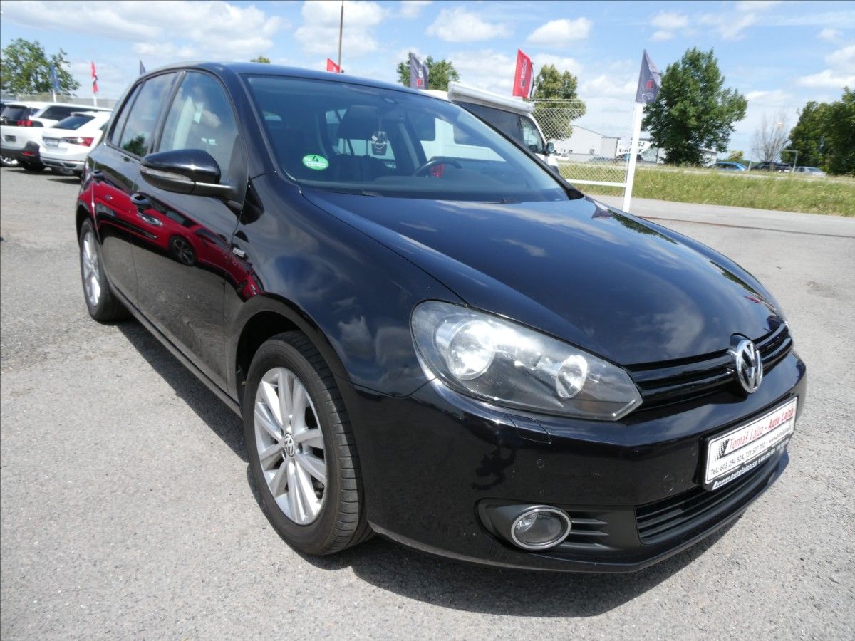 Volkswagen Golf, 1,2 TSi 77kW Match,po rozvodec