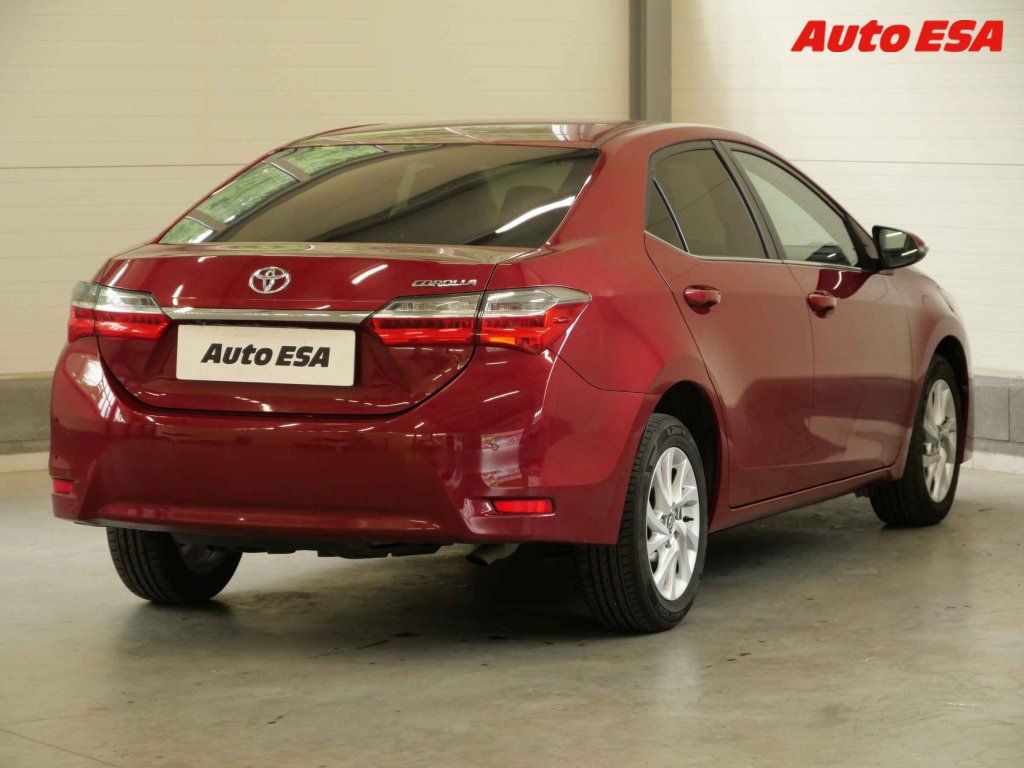 Toyota Corolla, 1.6i,1.maj,ČR - fotka 4