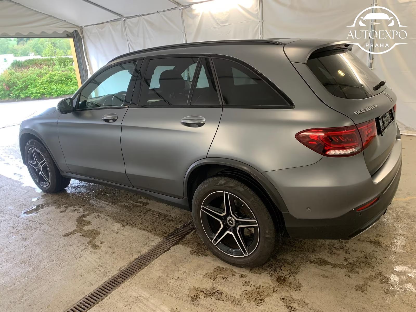 Mercedes-Benz GLC, 300de AMG 4Matic - fotka 4