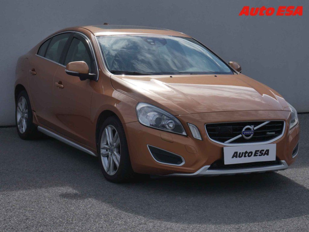 Volvo S60, 2.0 T,ČR,Summum,AT