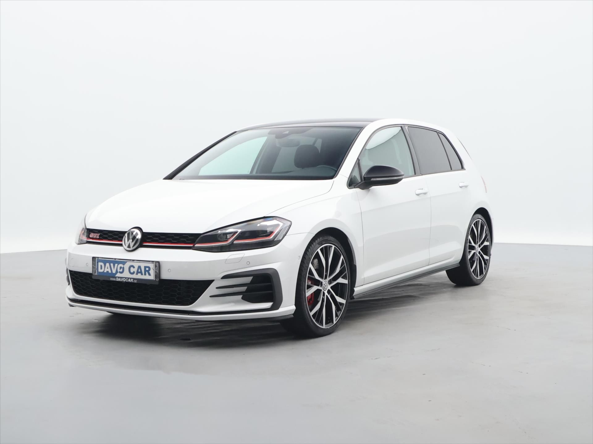 Volkswagen Golf, 2,0 TSI GTI Performance 180kW - fotka 3