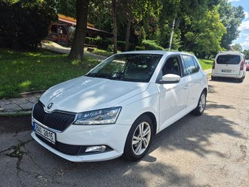 1.0 TSi 70kw Style Plus čr.1.m