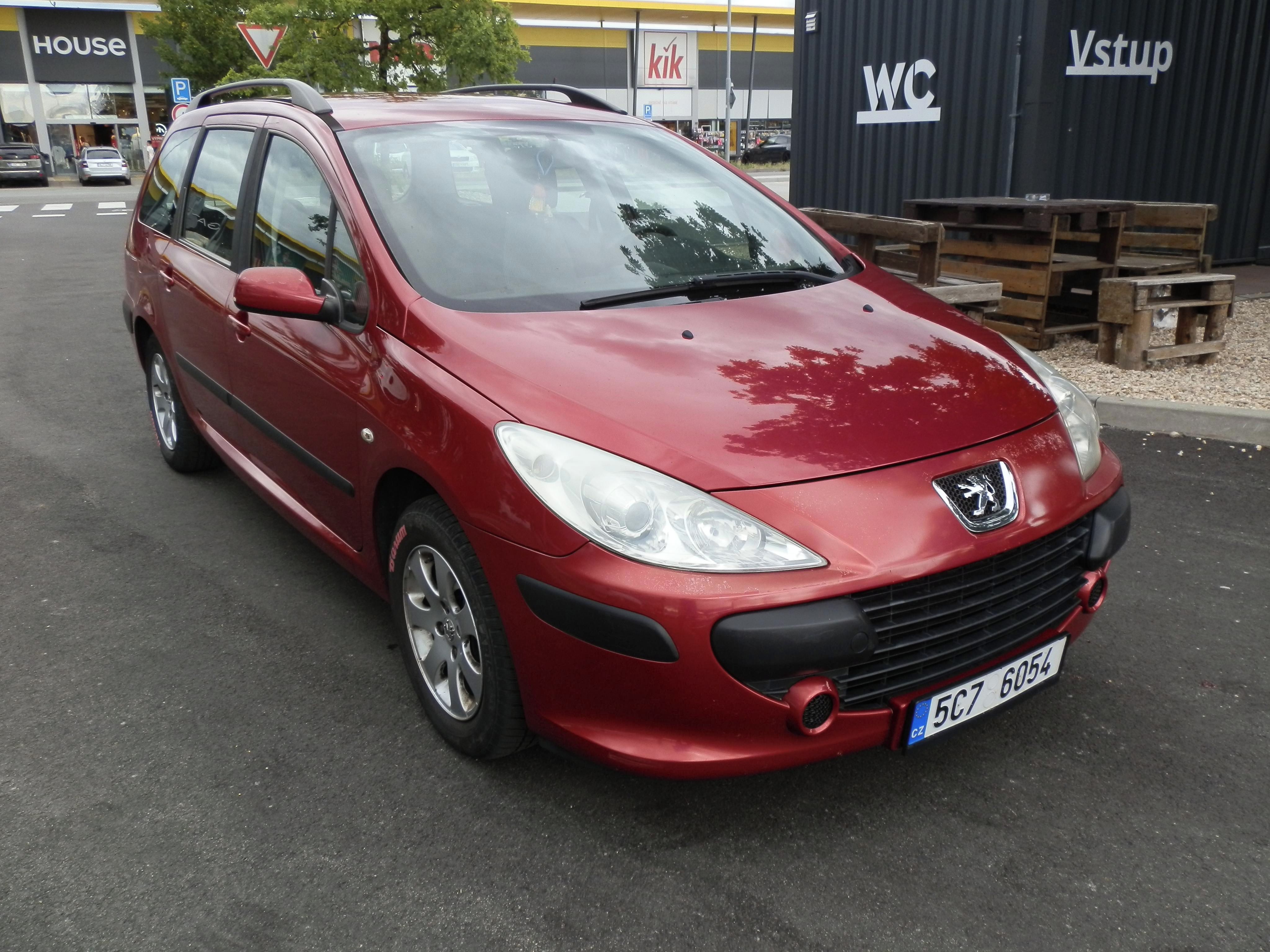 Peugeot 307, 1,6i - fotka 3