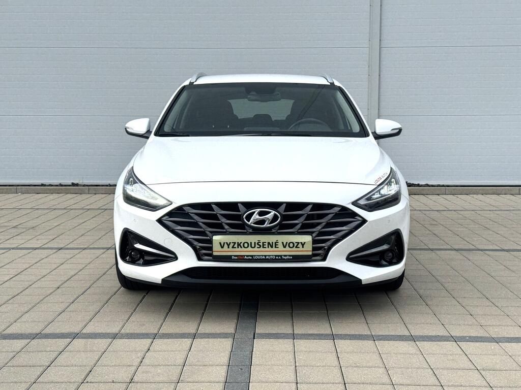 Hyundai i30, Smart 1.0 T-GDI _ kW - fotka 2