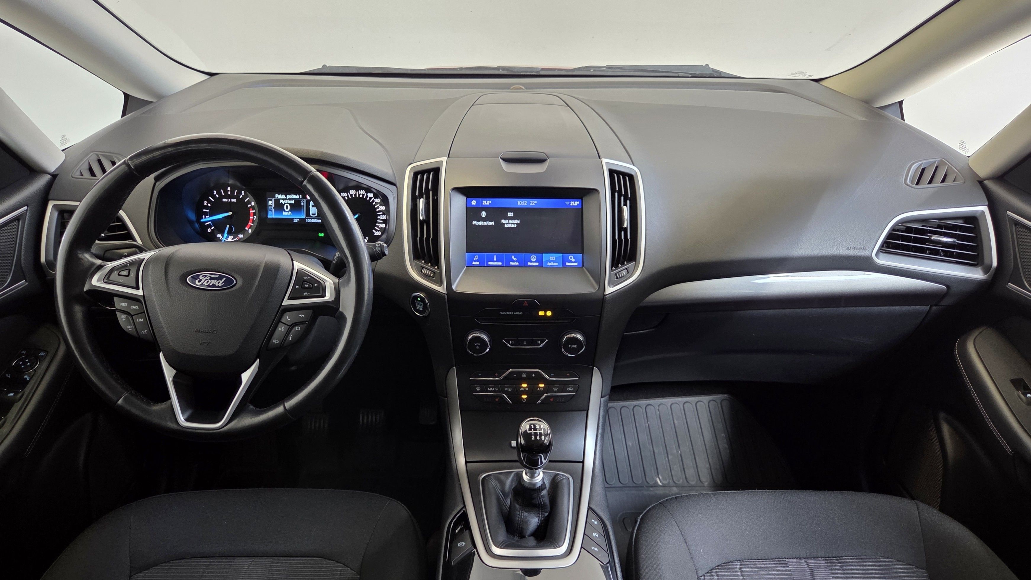 Ford Galaxy, 1.5 EcoBoost 121 kW - fotka 6