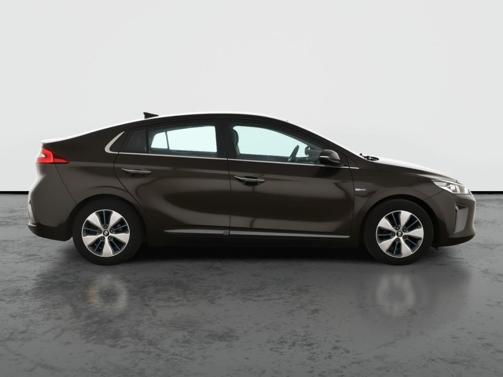 Hyundai Ioniq, Plug-in-Hybrid, Automat - fotka 6
