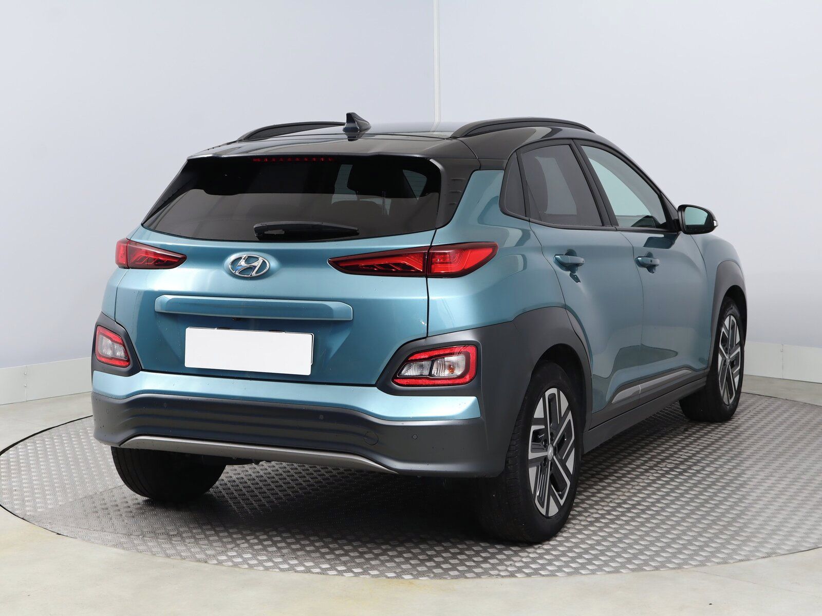 Hyundai Kona, Electric 64 kWh, SoH 100% - fotka 5
